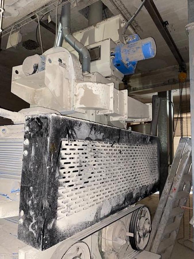 Used Andritz  Roll Mill RM 1200