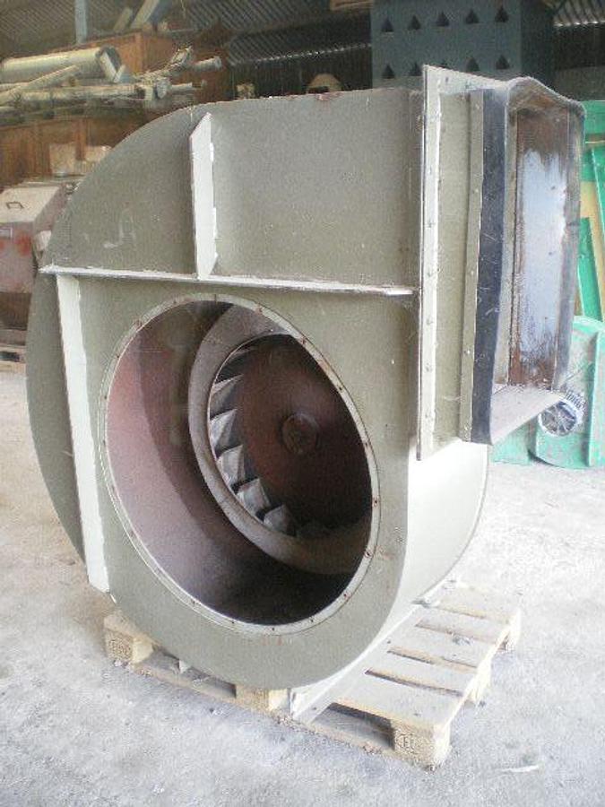 Brugt Kahl beluftningsblæser 25.000m3/timen
