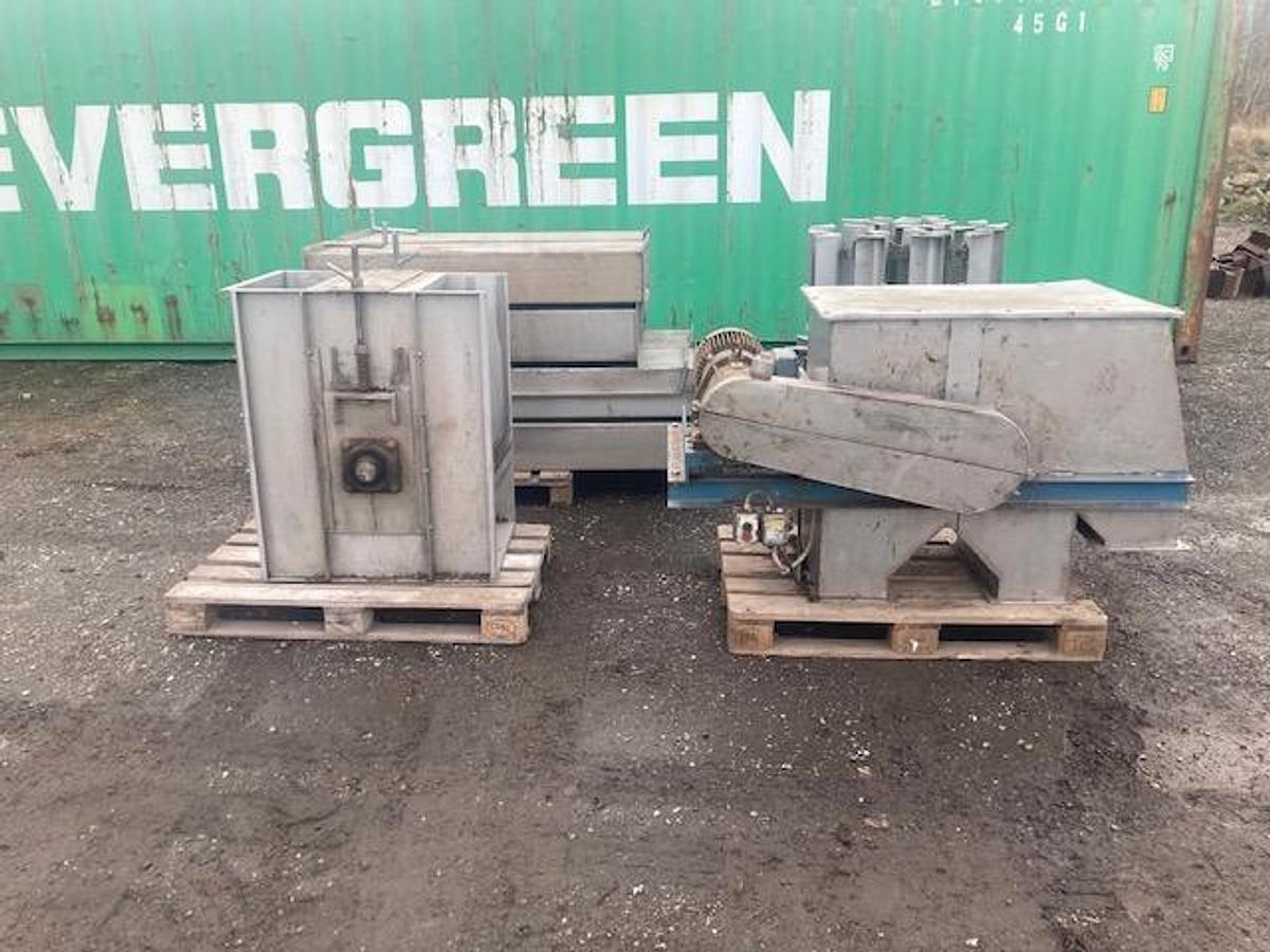 Used Bucket elevator Stainless steel height 9m