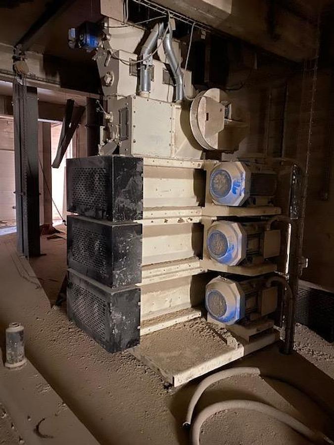 Used Andritz  Roll Mill RM 1200