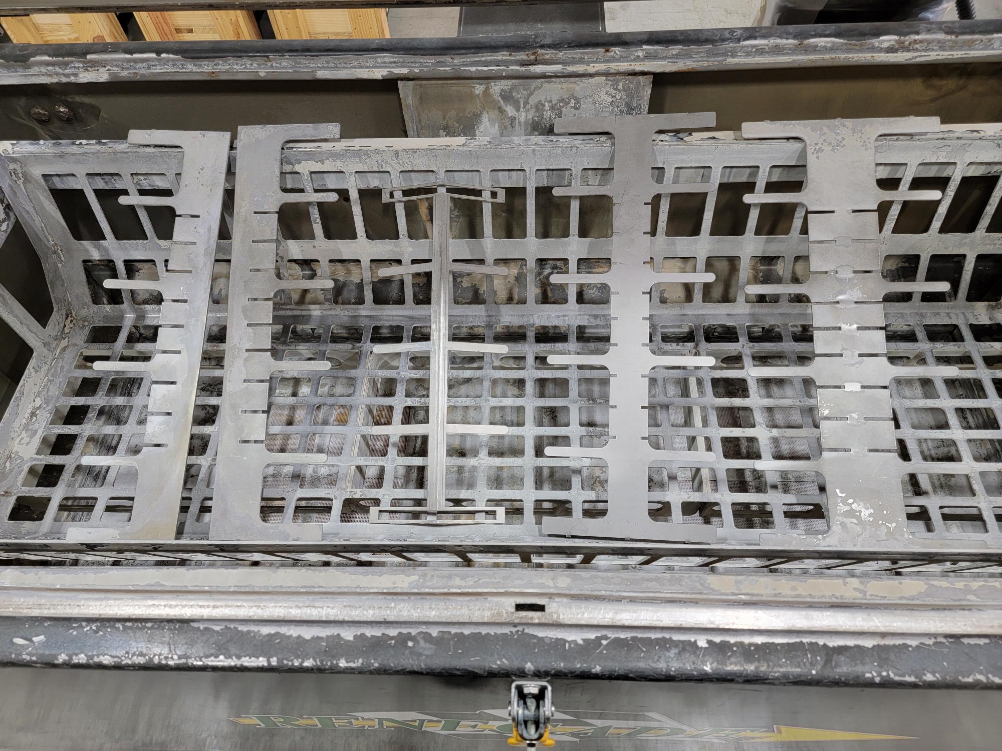 Used Sold 2019 Renegade TMB8100 Heated SS Top Loading Parts Washer 60