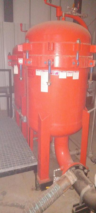 Used 2014 Filter Specialists 6 Bag Filter Pod