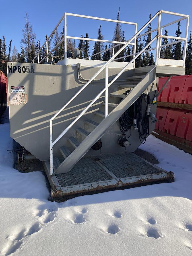 Used 2014 WestFab 600 BBL Agitator Tank