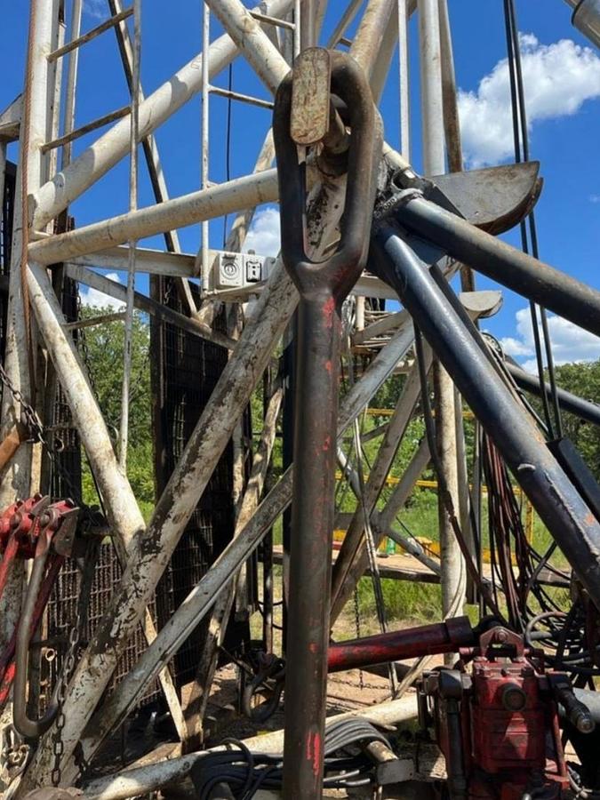 Used 1981 Franks 1287 Workover Rig