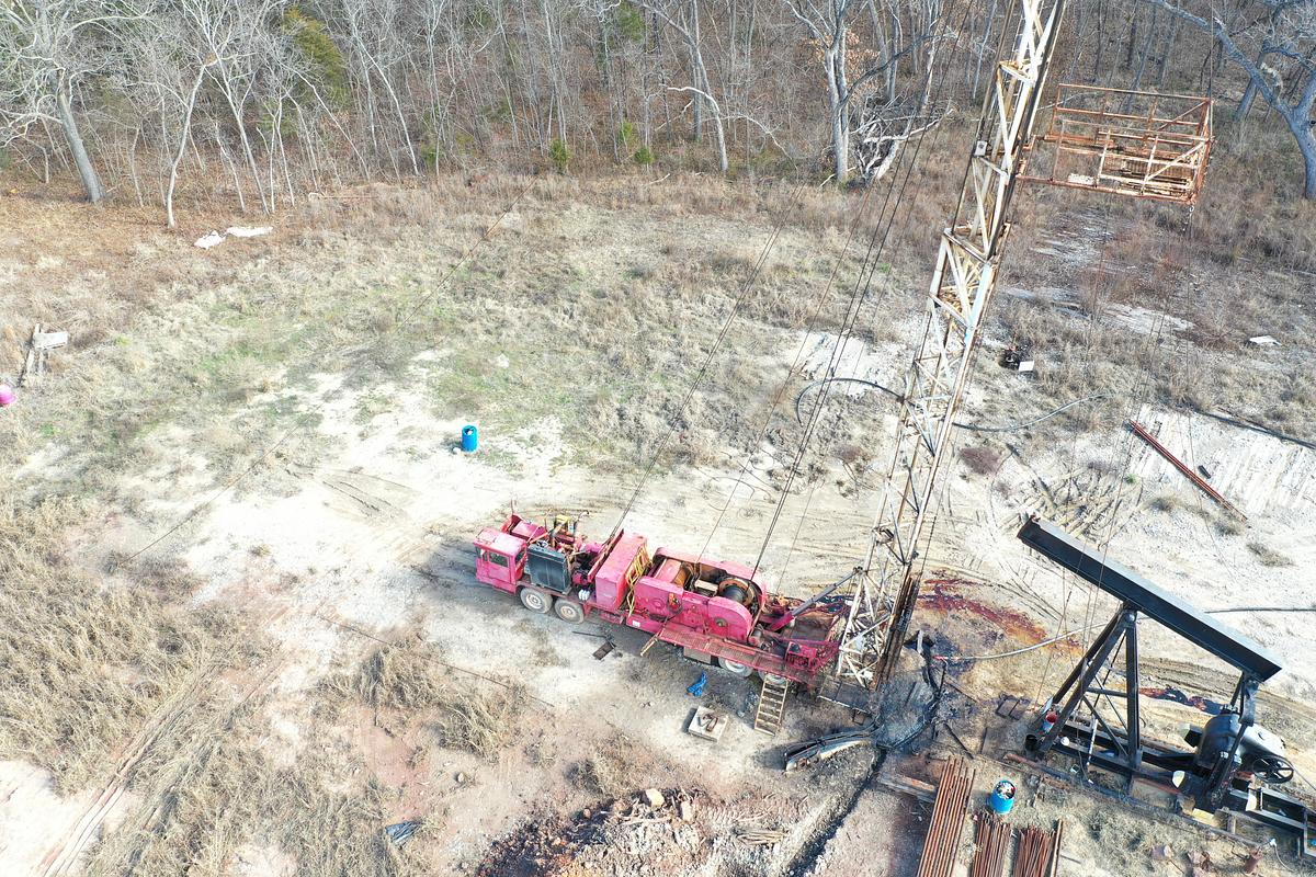 Used Franks 1287 Workover Rig