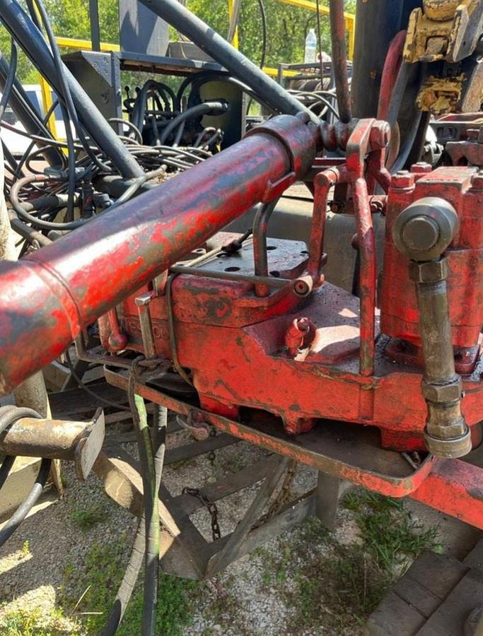 Used 1981 Franks 1287 Workover Rig