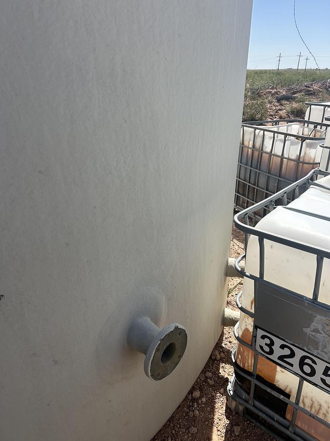 Used 2015 W & W 500 BBL Fiberglass Desander Tank