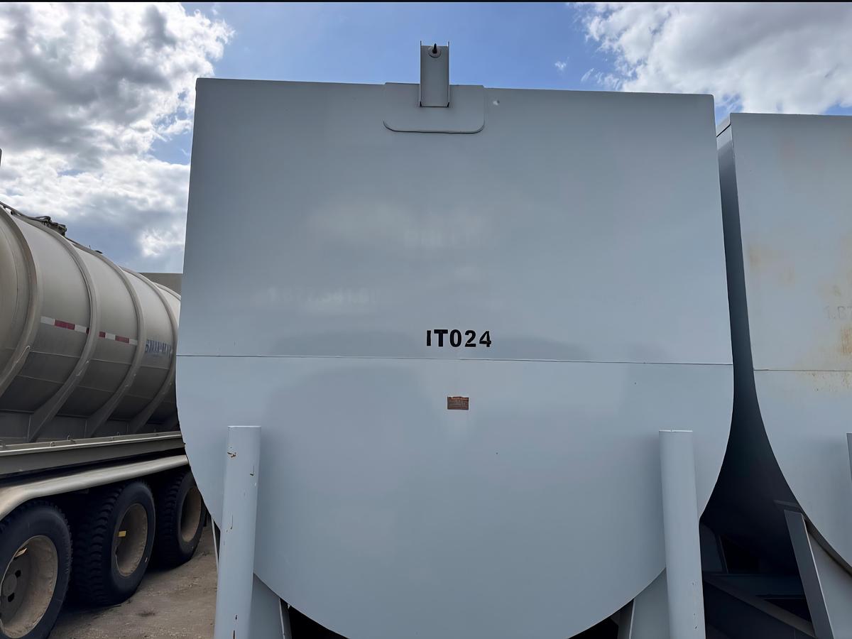 Used 2012 Pinnacle Double-Wall 500 BBL Tank Package