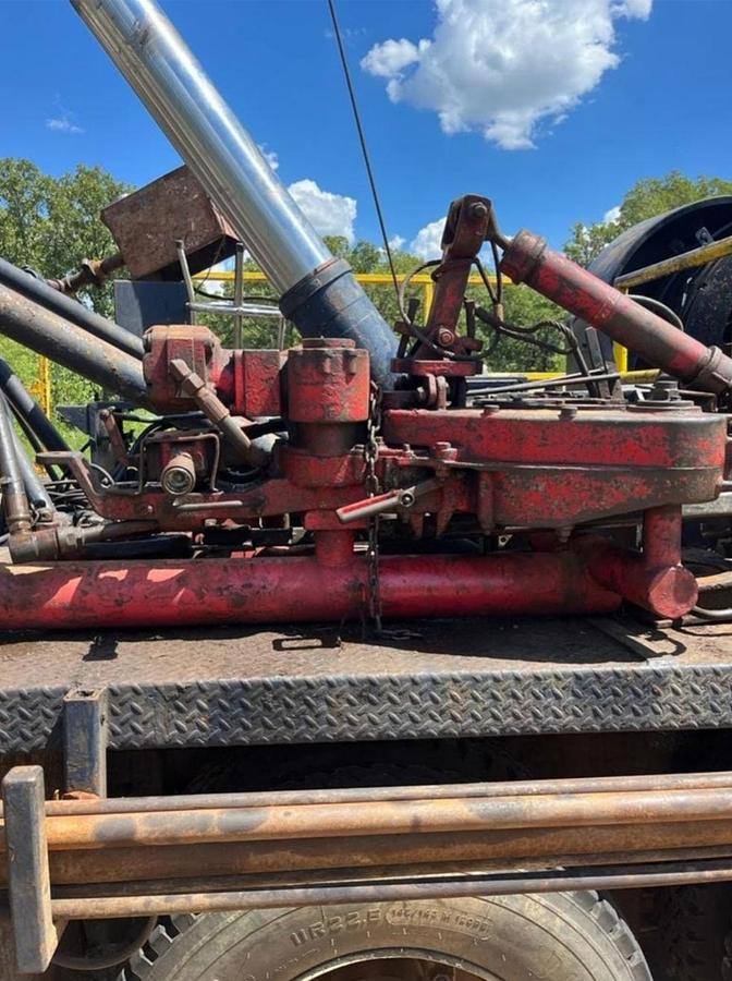Used 1981 Franks 1287 Workover Rig