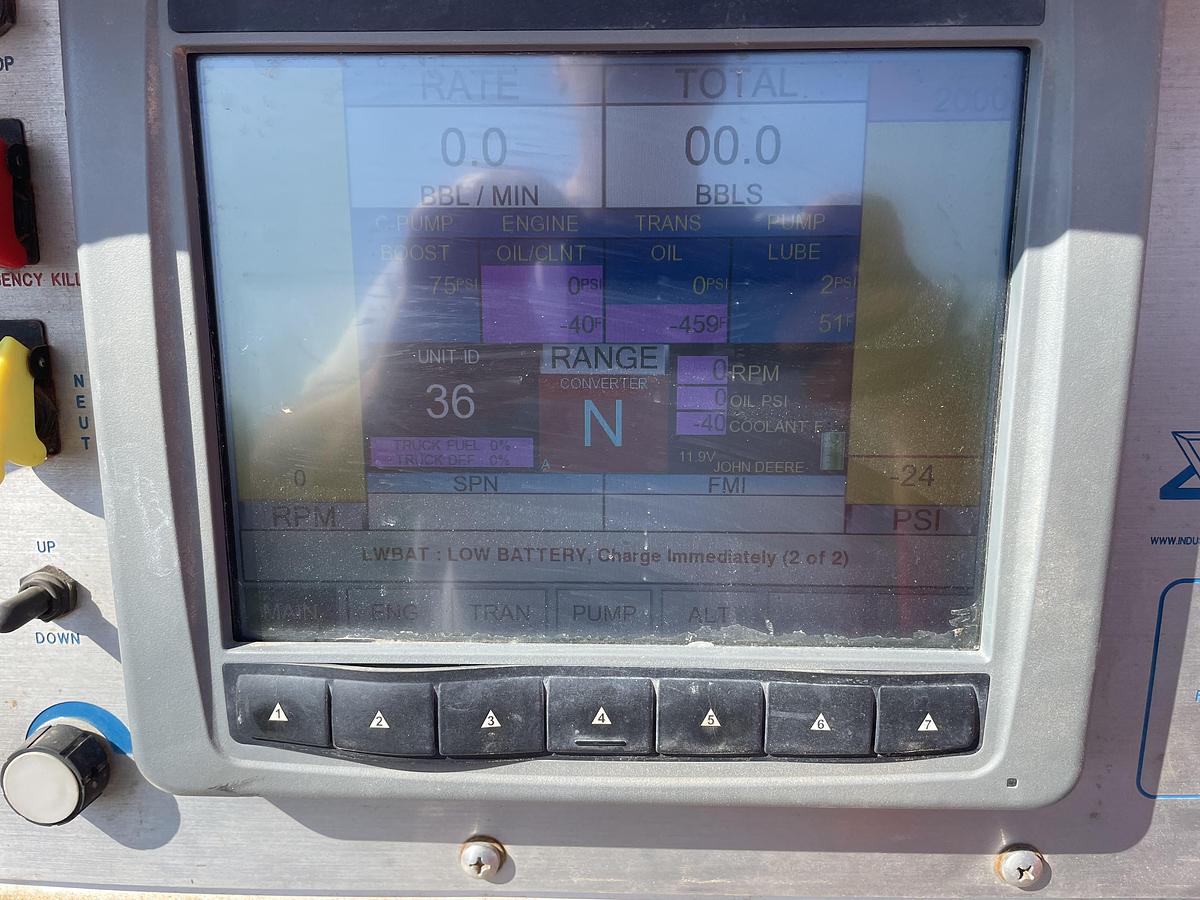 Used 2012 Kenworth T800 Cement/Acid Truck