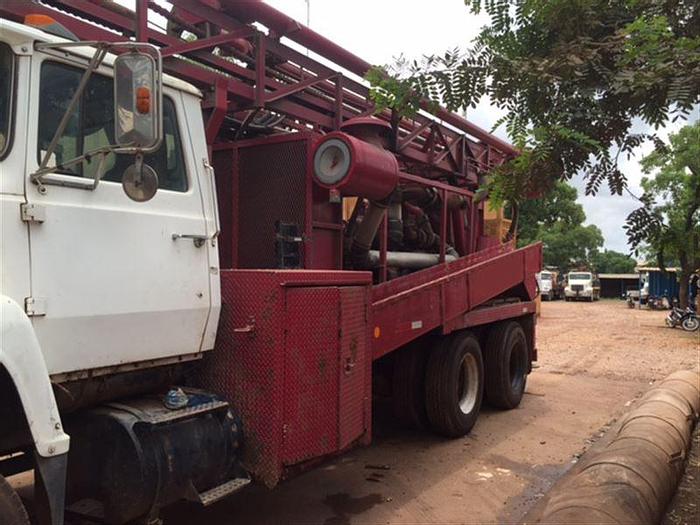 Used 1989 Chicago Pneumatic CP670 Drill Rig