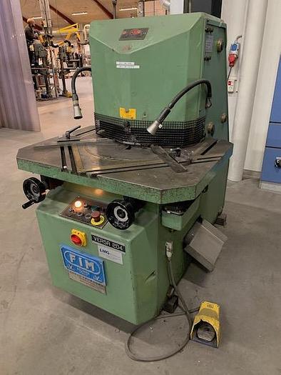 Used CORNER NOTCHER, MANUF FIM, MODEL VERSA 204 - BUILT 1990