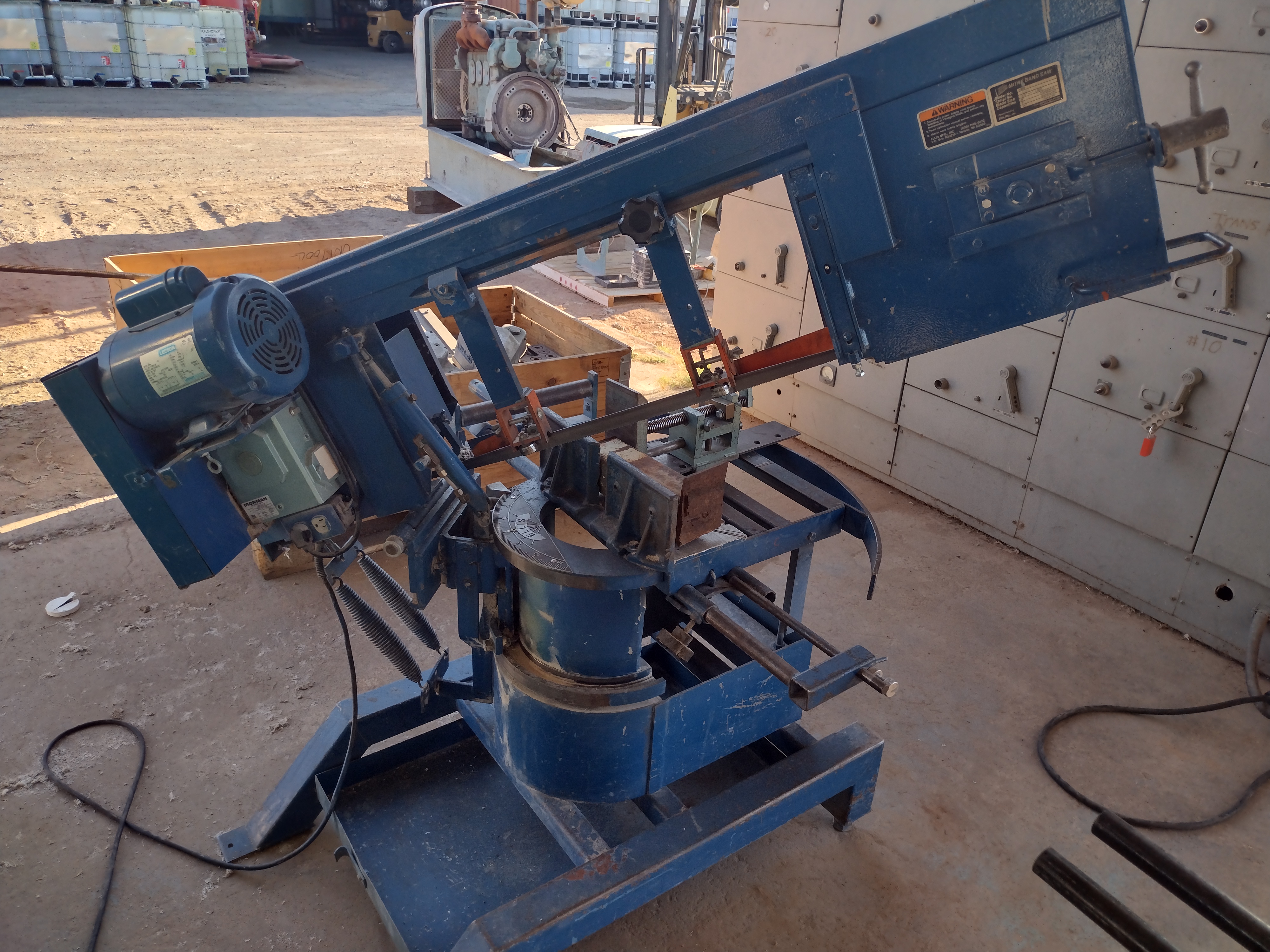 Used 11" x 14" Ellis Horizontal Mitering Bandsaw, Mdl 1800 #4167