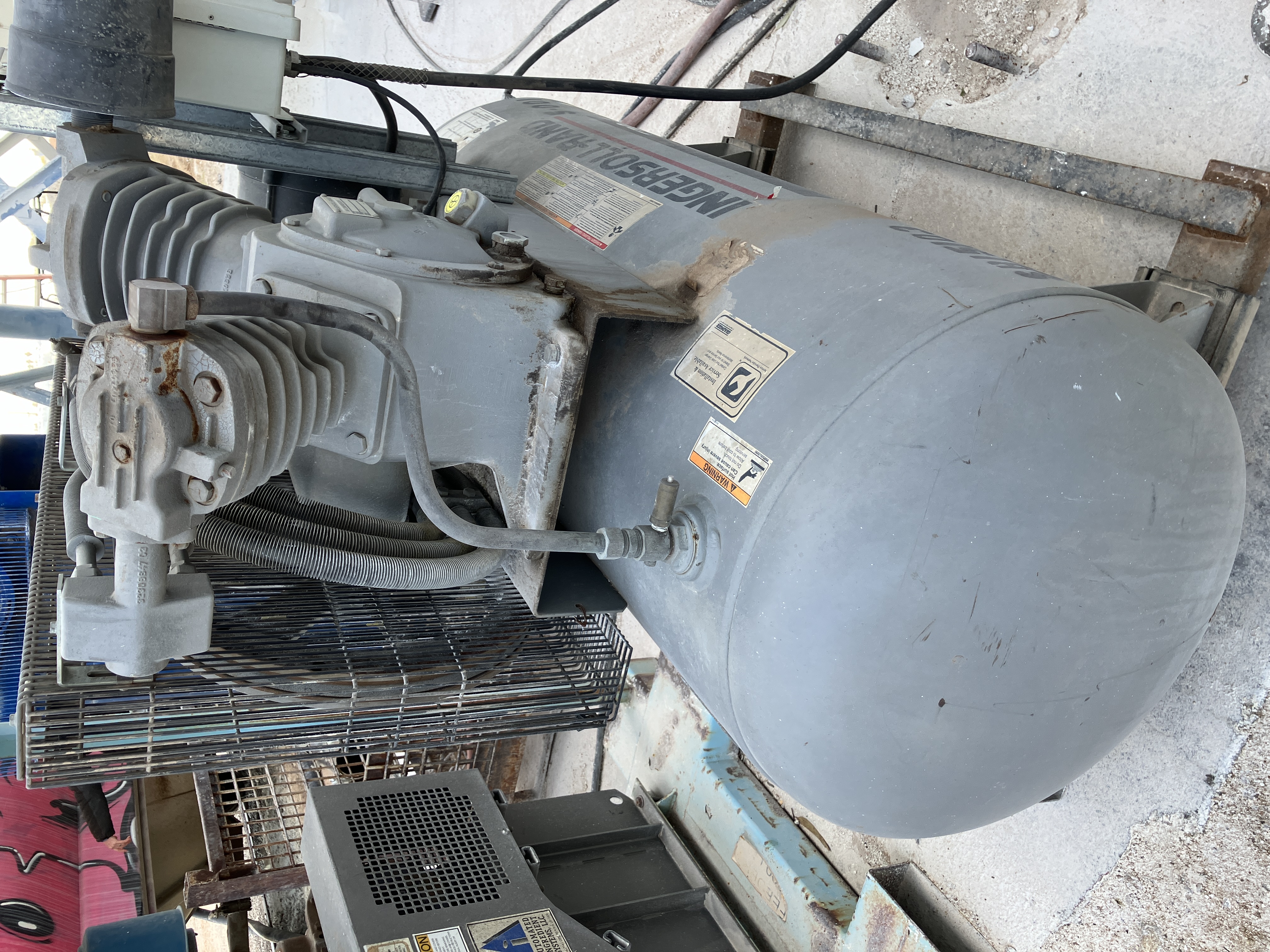 Used Ingersoll Rand  T30 10 HP Air Compressor, Model 254E10V #4181