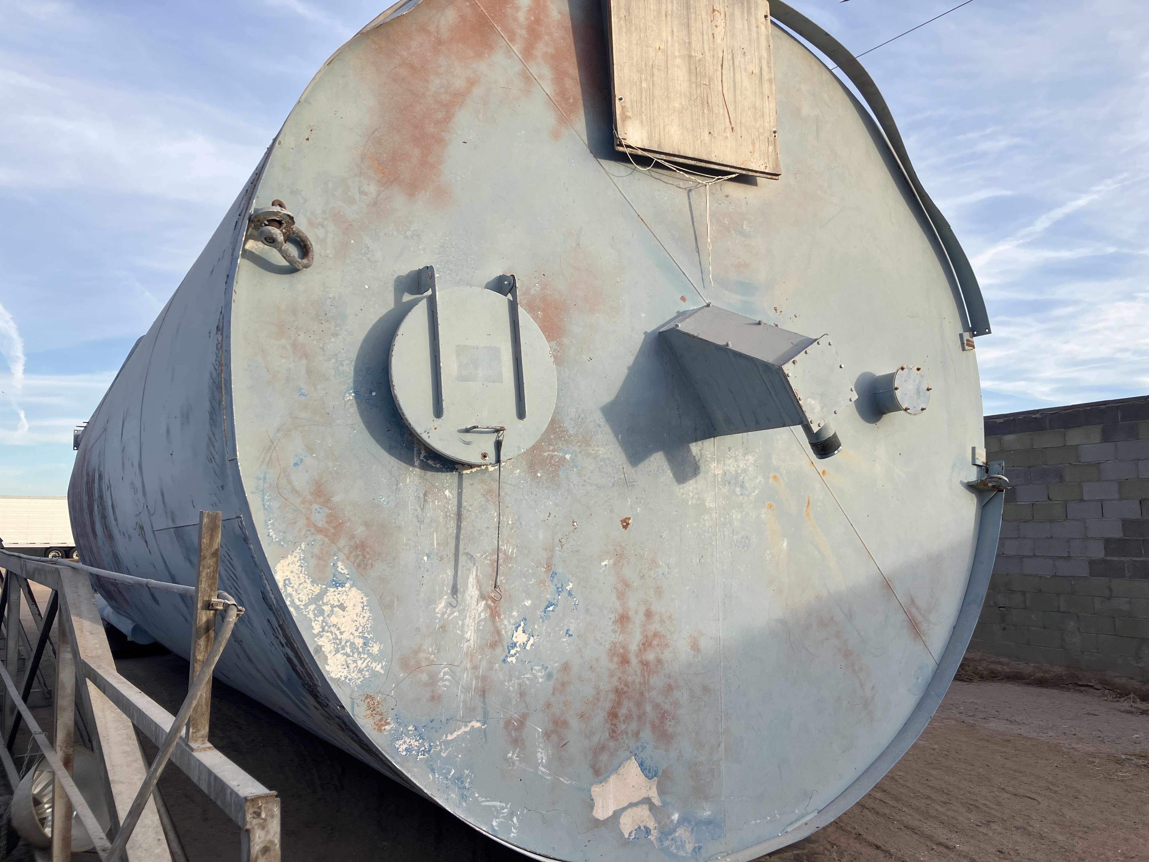Used 175 Ton Vertical Silo Very Good  #4265