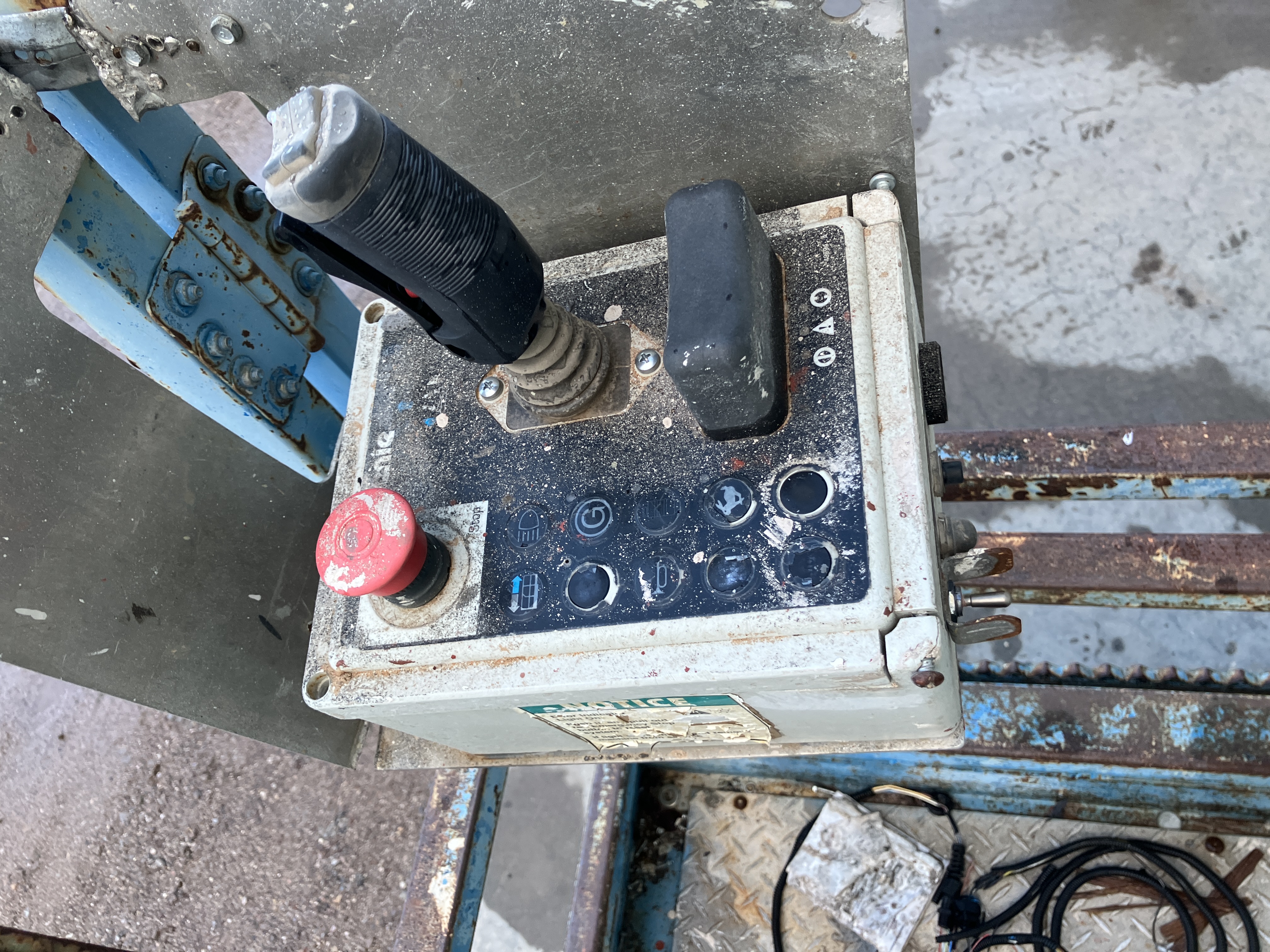 Used 26FT Genie Scissors Lift STOCK #4215