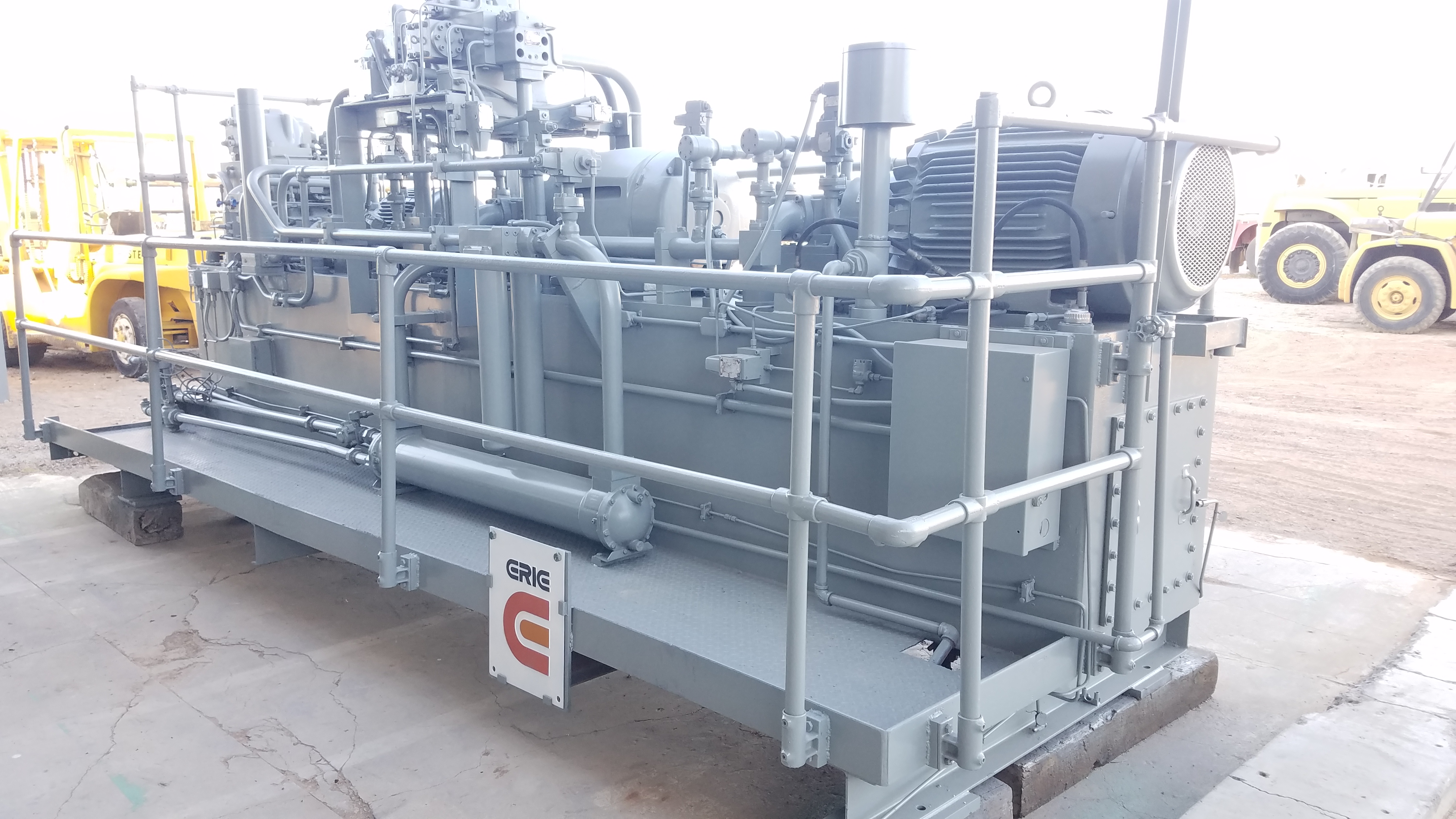 Used 400 Ton Erie Horizontal Hyd. Draw Press