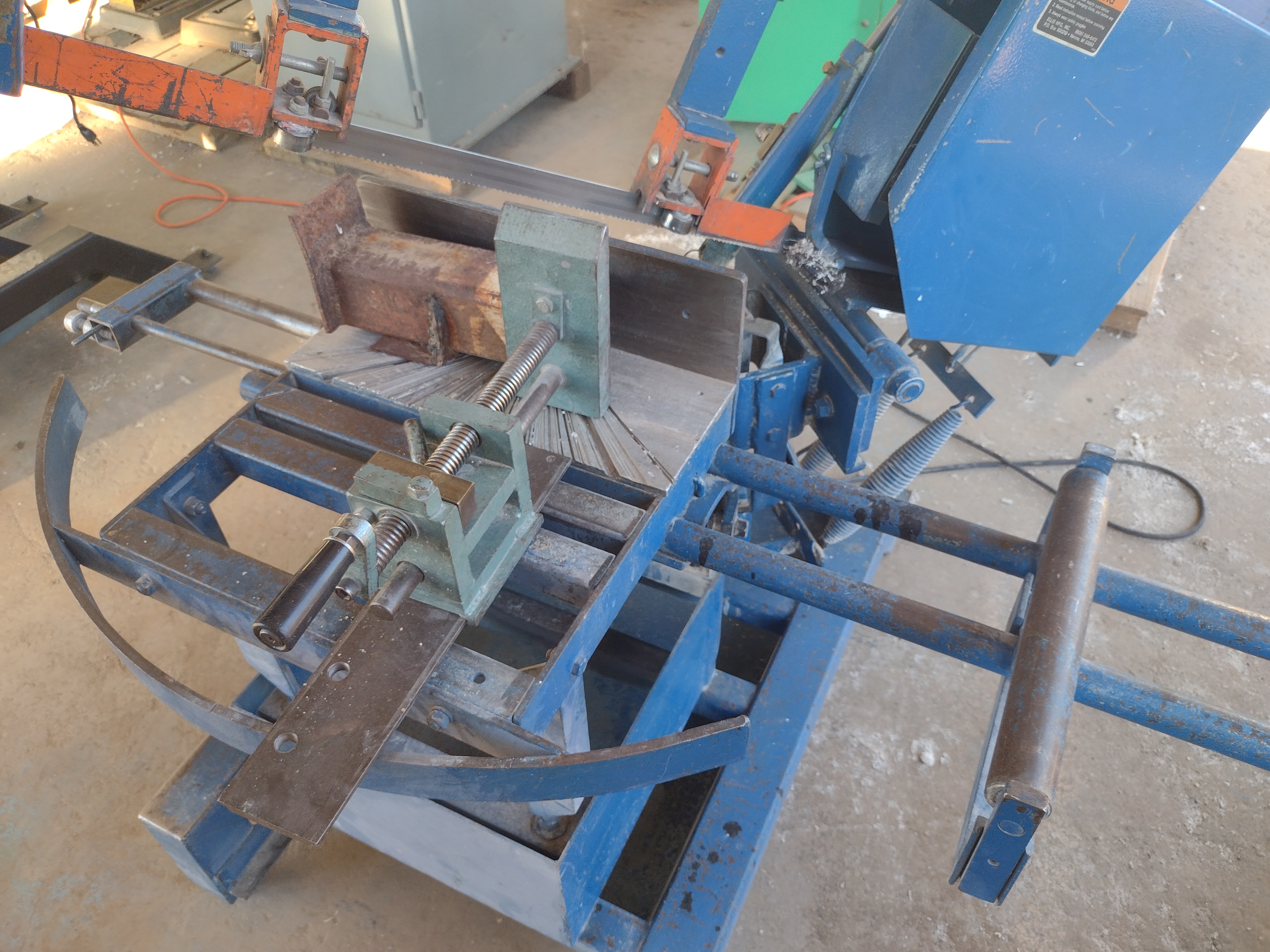 Used 11" x 14" Ellis Horizontal Mitering Bandsaw, Mdl 1800 #4167