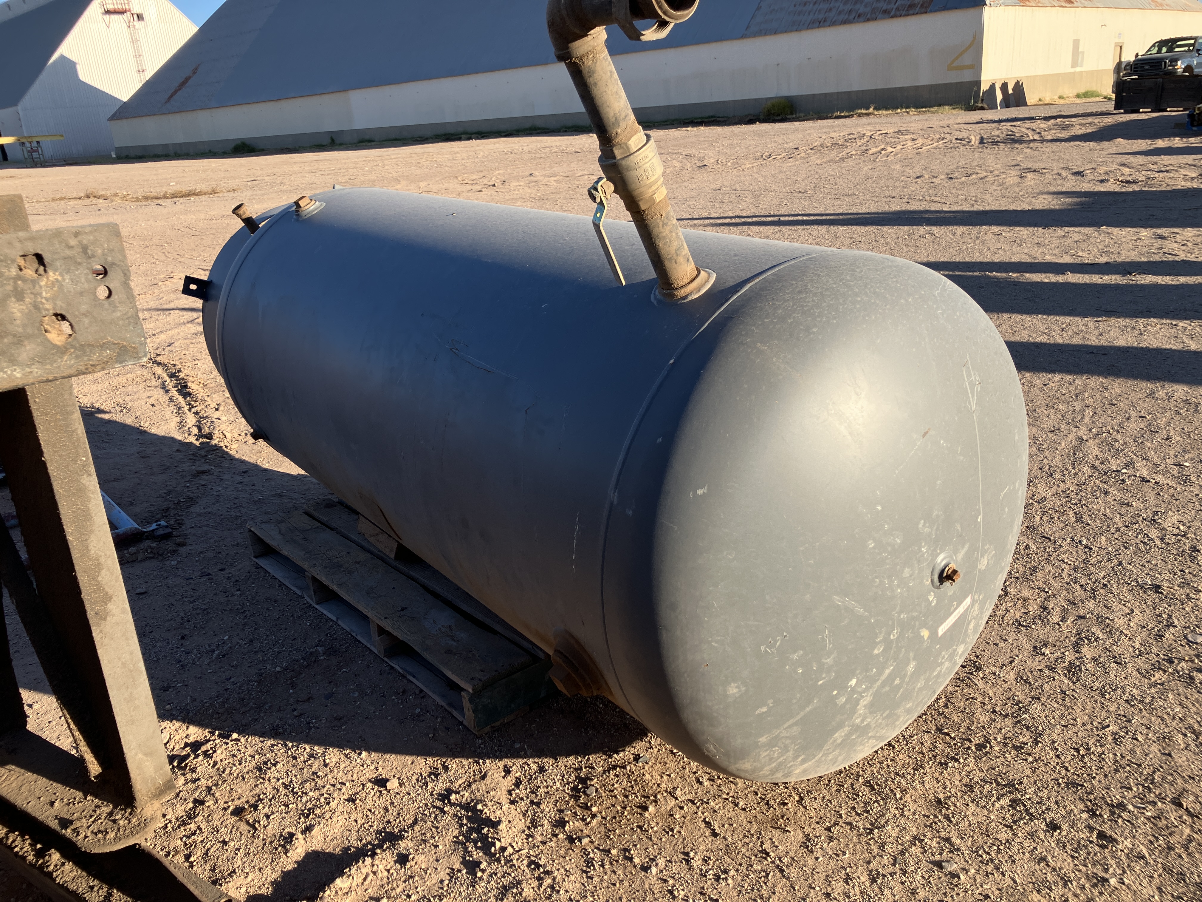 Used 400 Gal. Vertical Air Tank -  2016, Like New #4256