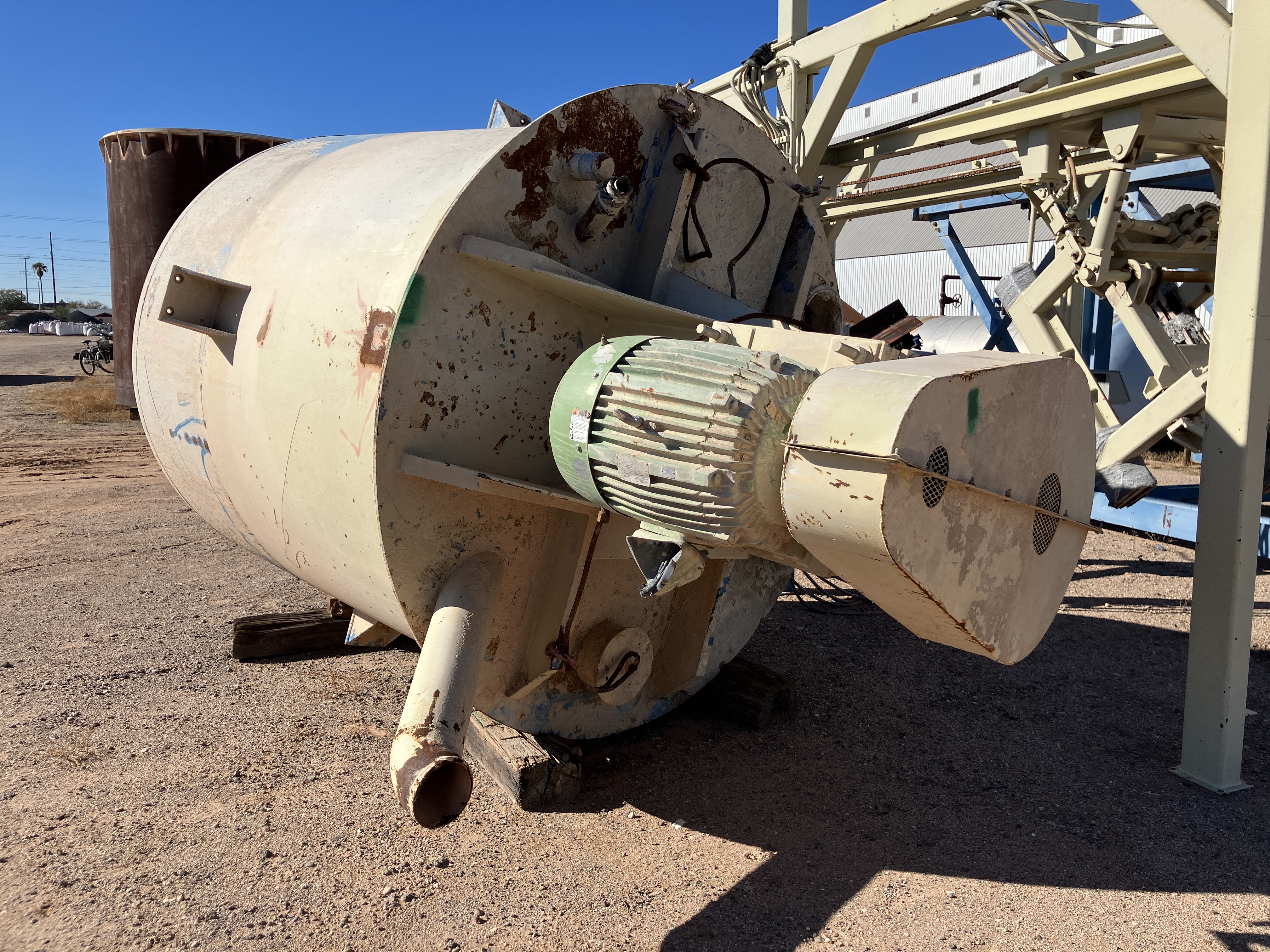 Used 1500 Gallon #4203