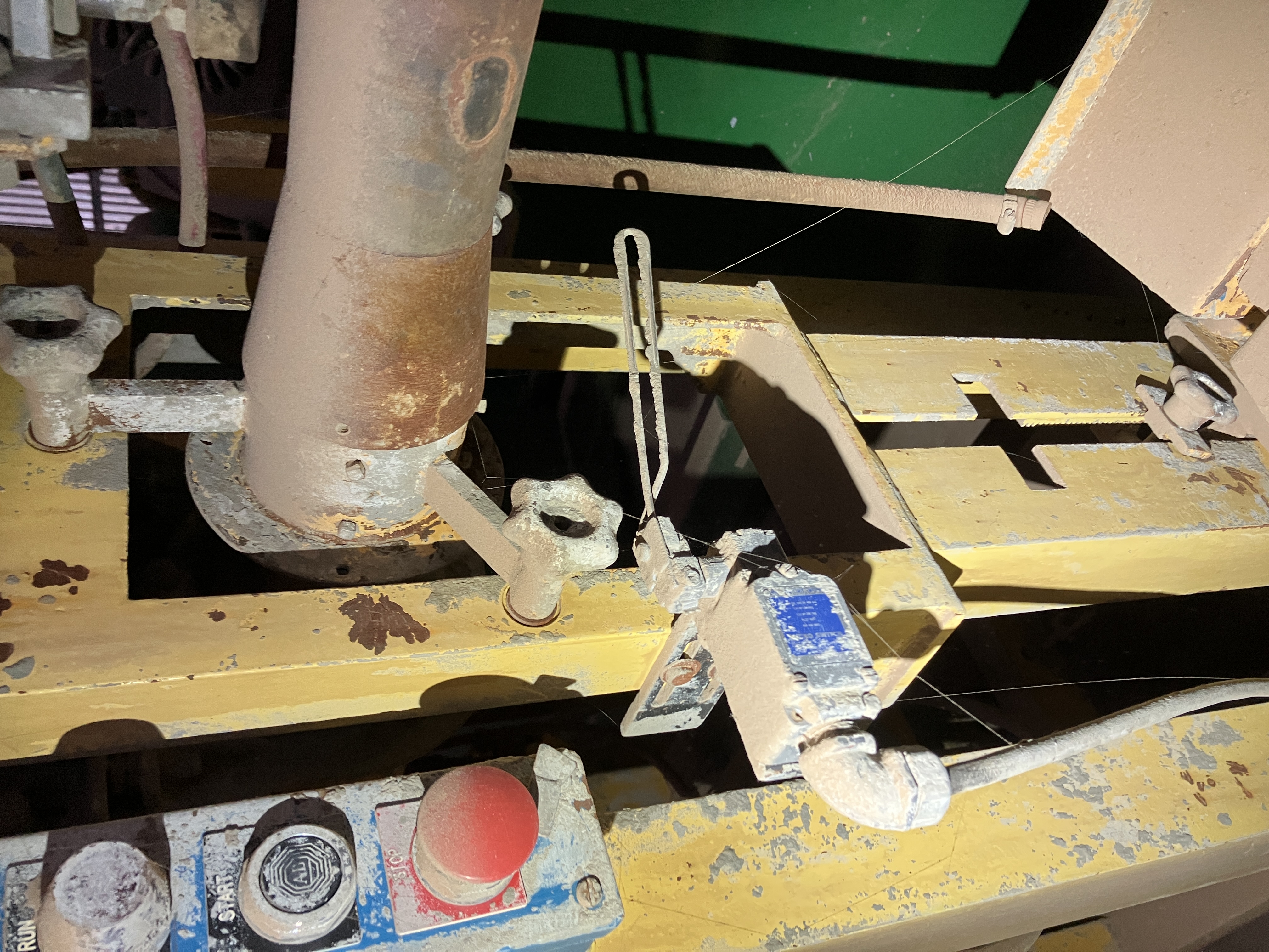 Used W.G. DURANT CORP 100 #4275