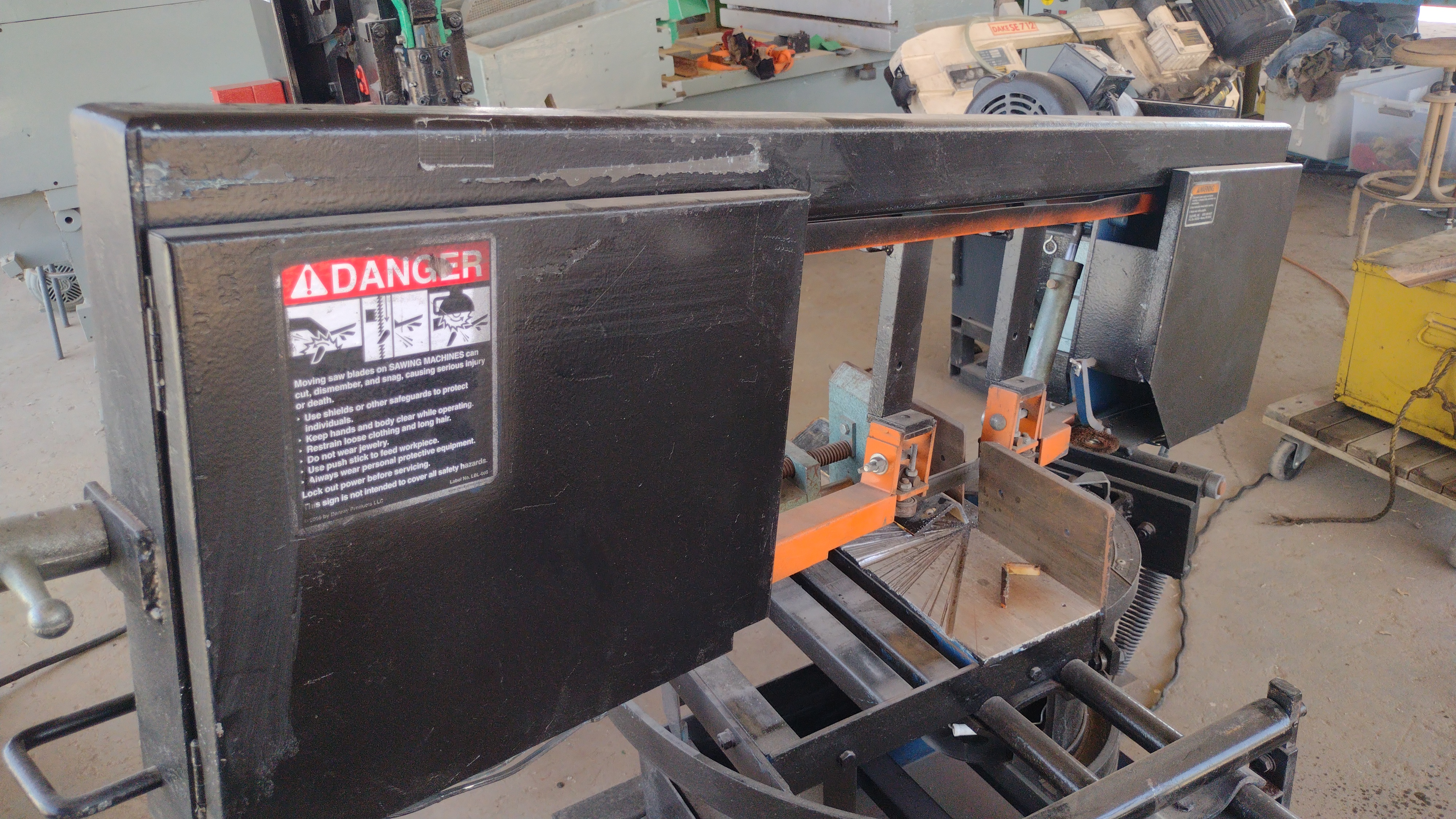 Used 11" x 14" Ellis Horizontal Mitering Bandsaw, Mdl 1800