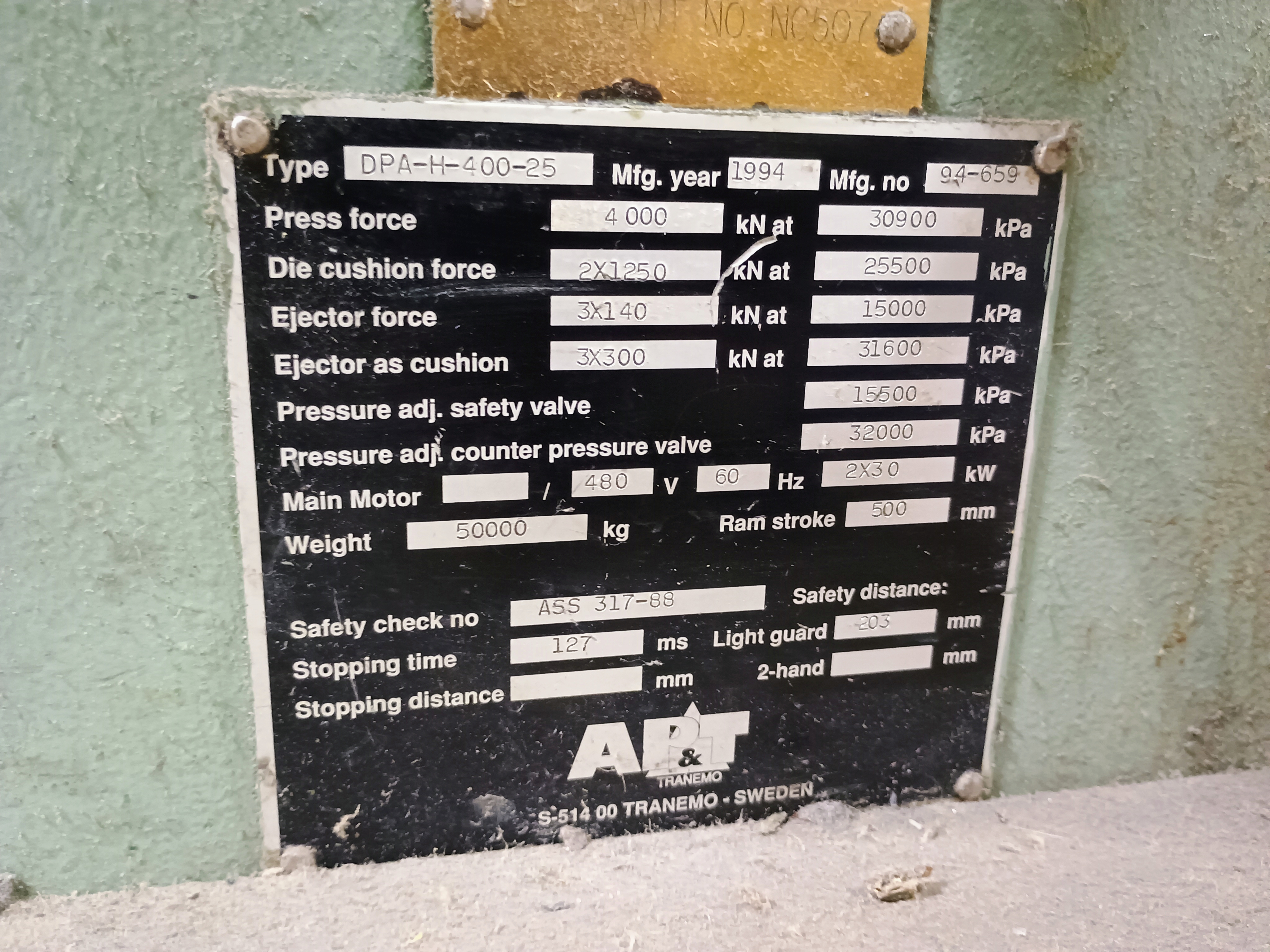 Used 1994 APT Straight Side Press DPA-H-400-25 #4293