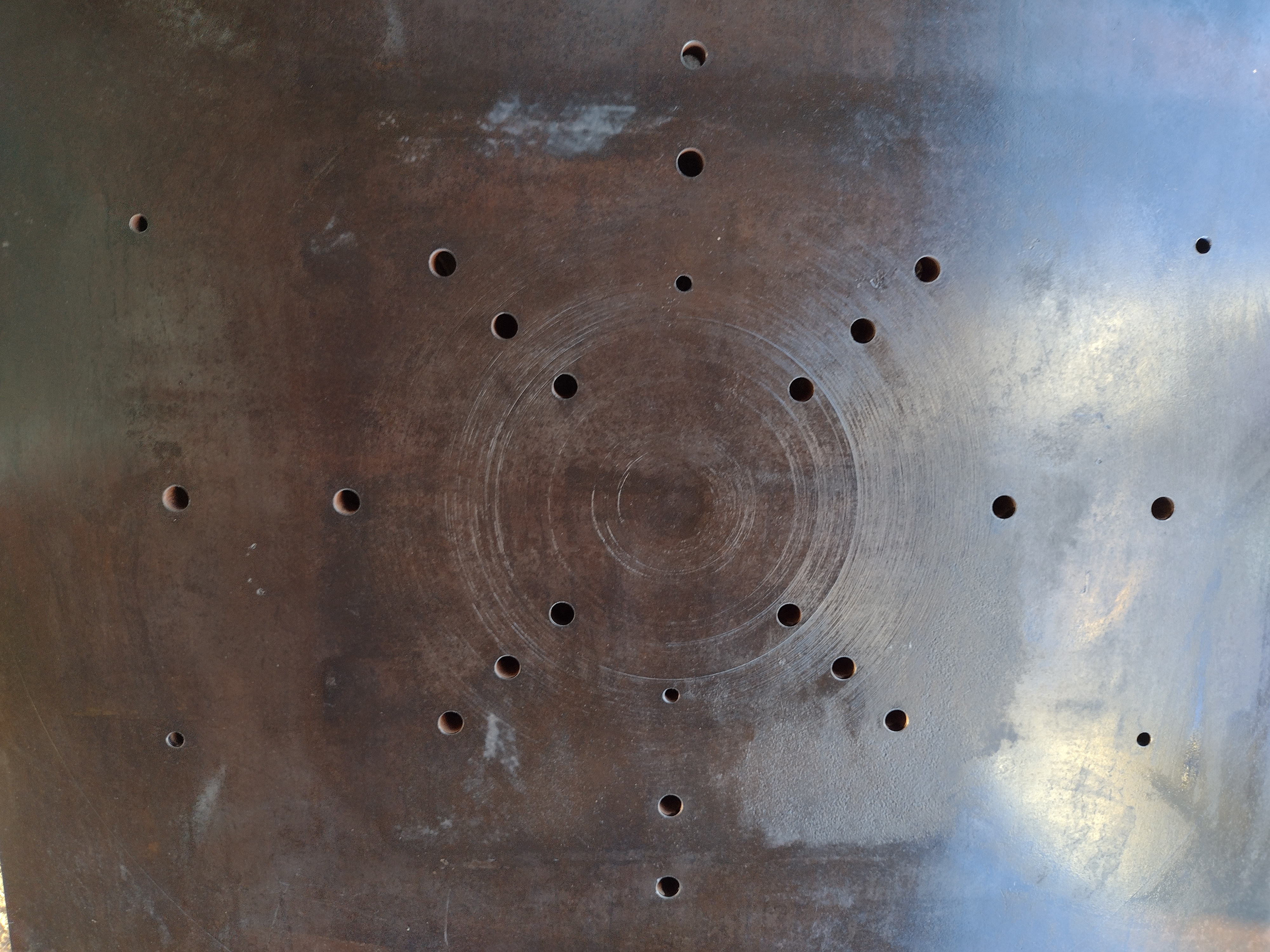 Used STEEL FLOOR PLATE #4184