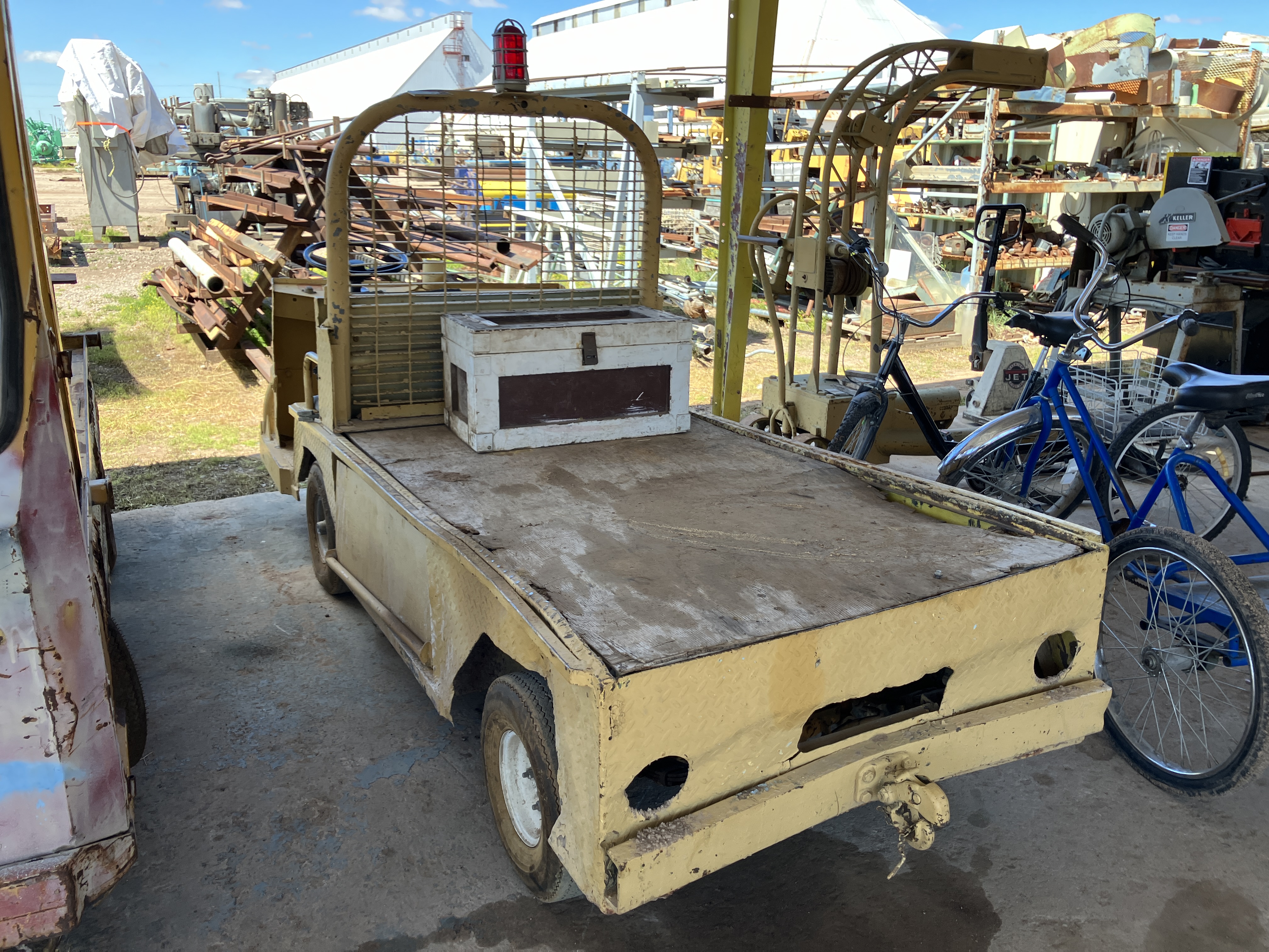 Used Cushman 36 Volt Electric Cart #4249