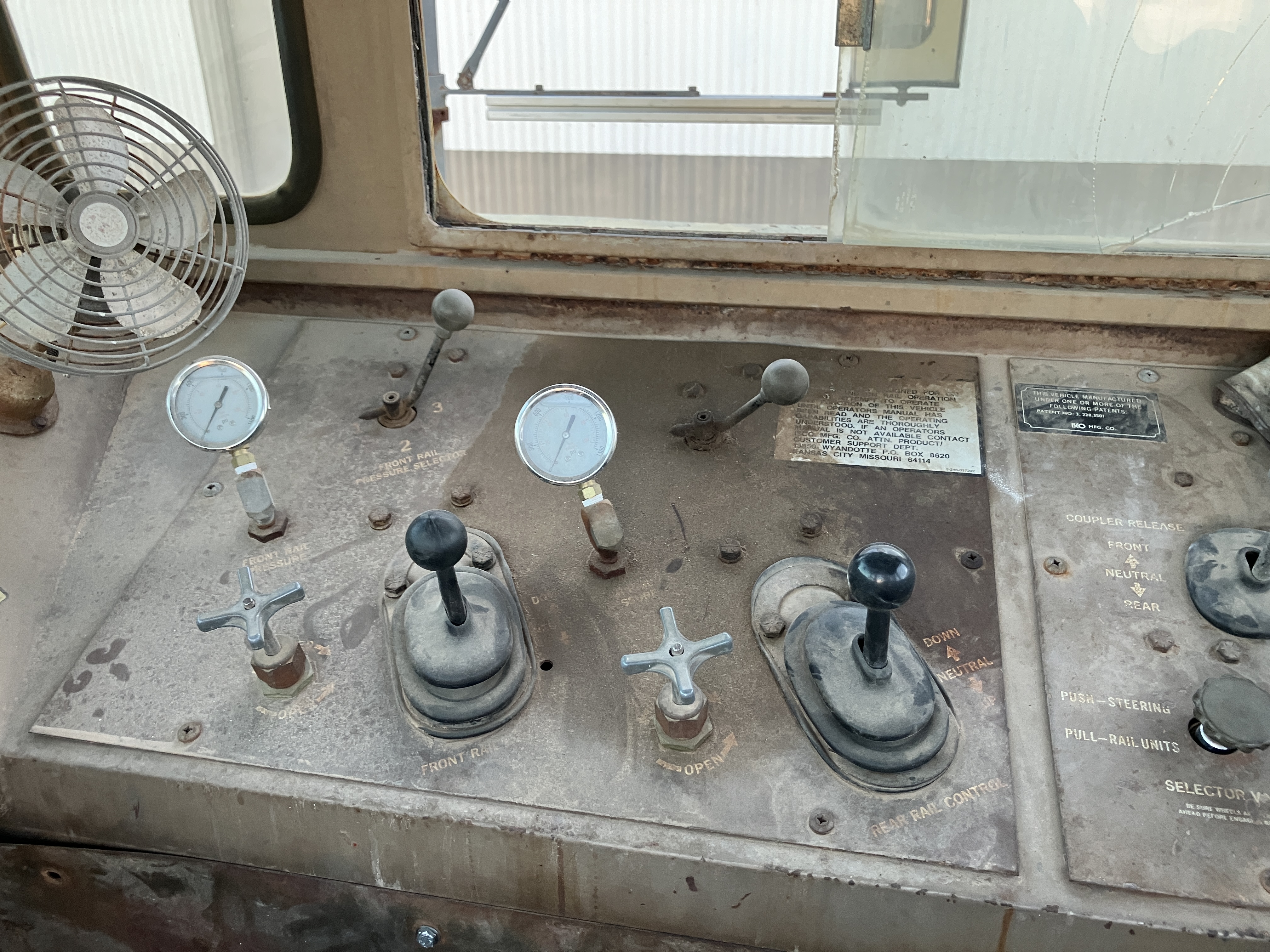 Used Cline Shuttle Wagon Rail Car Mover; 1,300 Ton Capacity; 3208 Cat, #2900