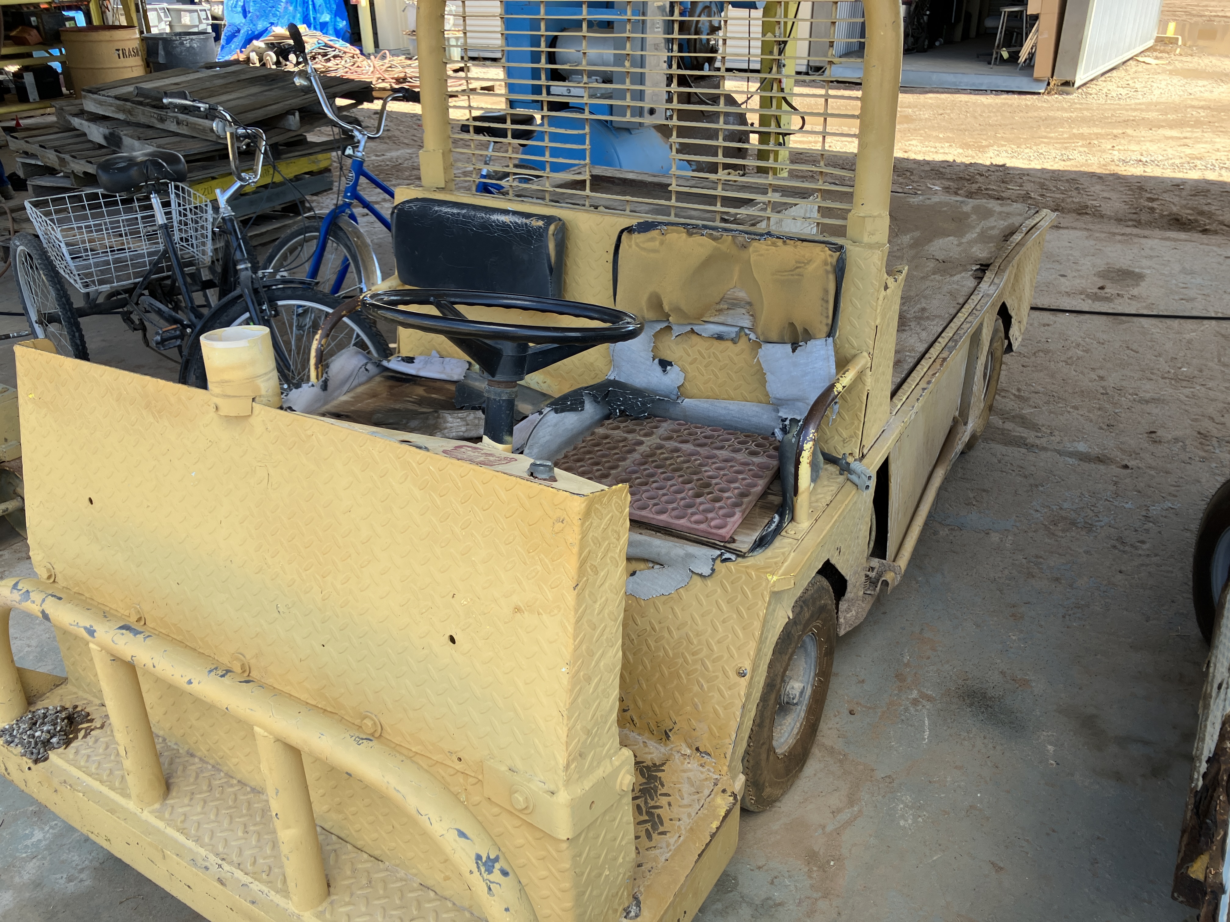 Used Cushman 36 Volt Electric Cart #4249