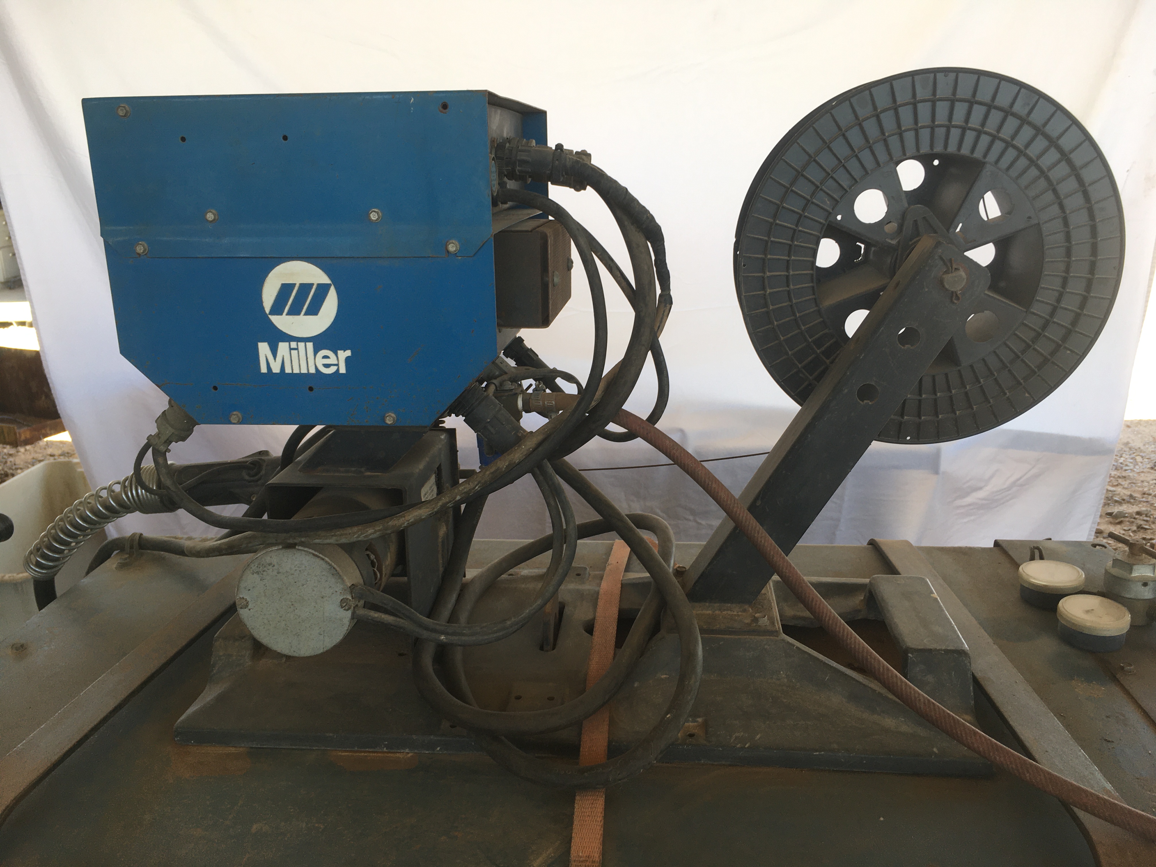 Used 450 AMP MILLER PULSTAR MIG WELDER, for Sale in Casa Grande, Ar...