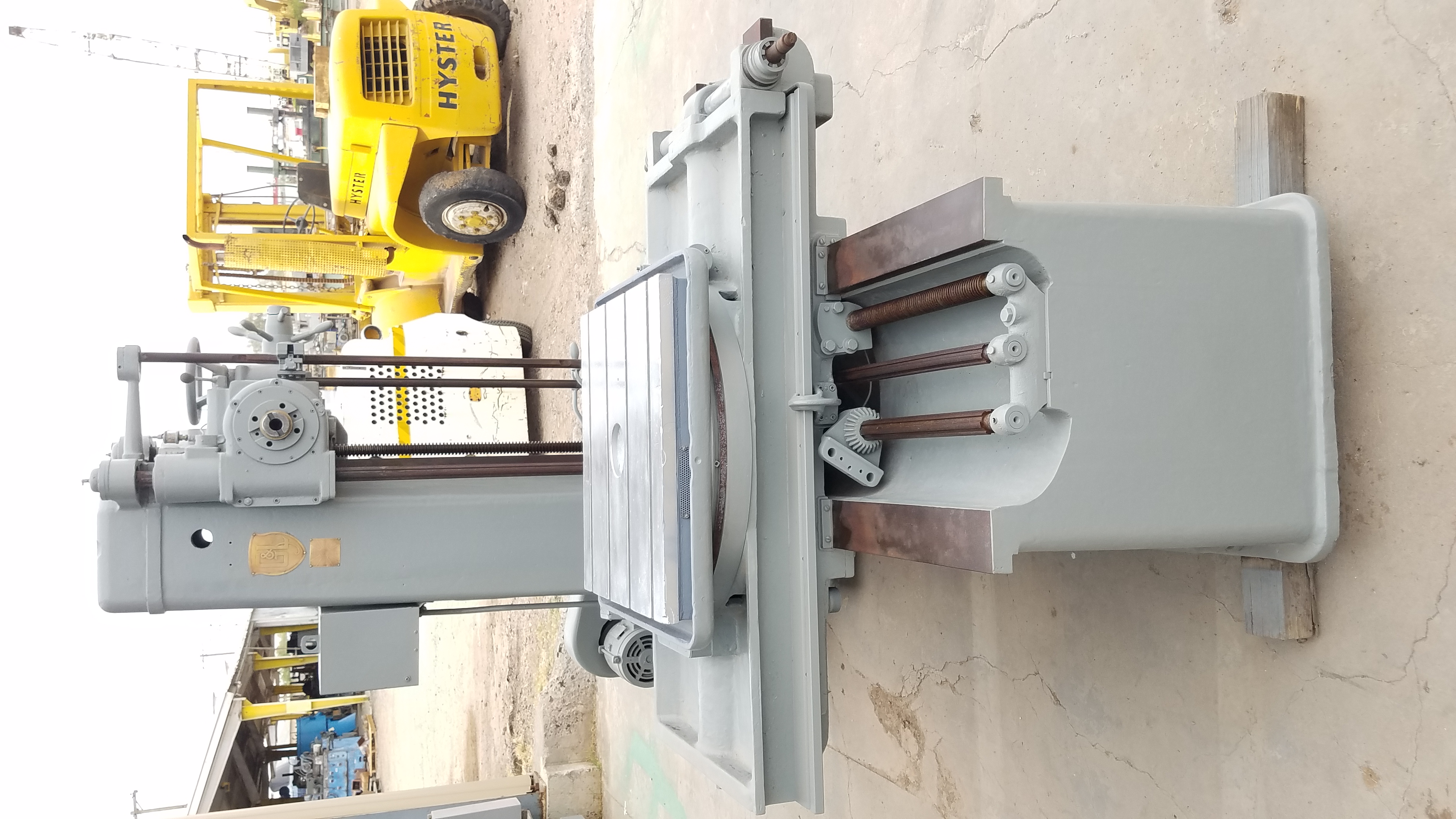 Used Giddings & Lewis Horizontal Boring Mill