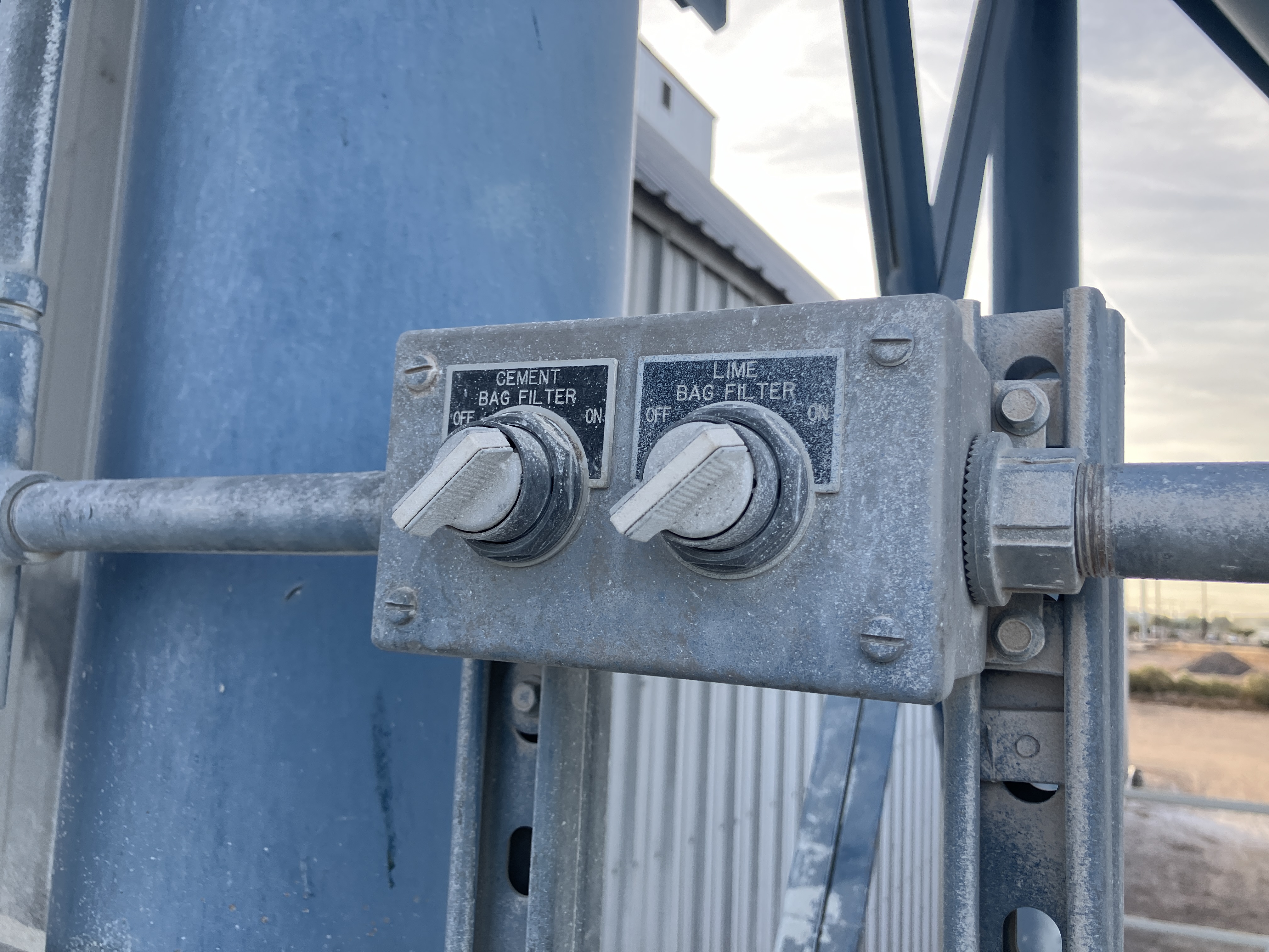 Used 175 Ton Vertical Silo Very Good  #4265