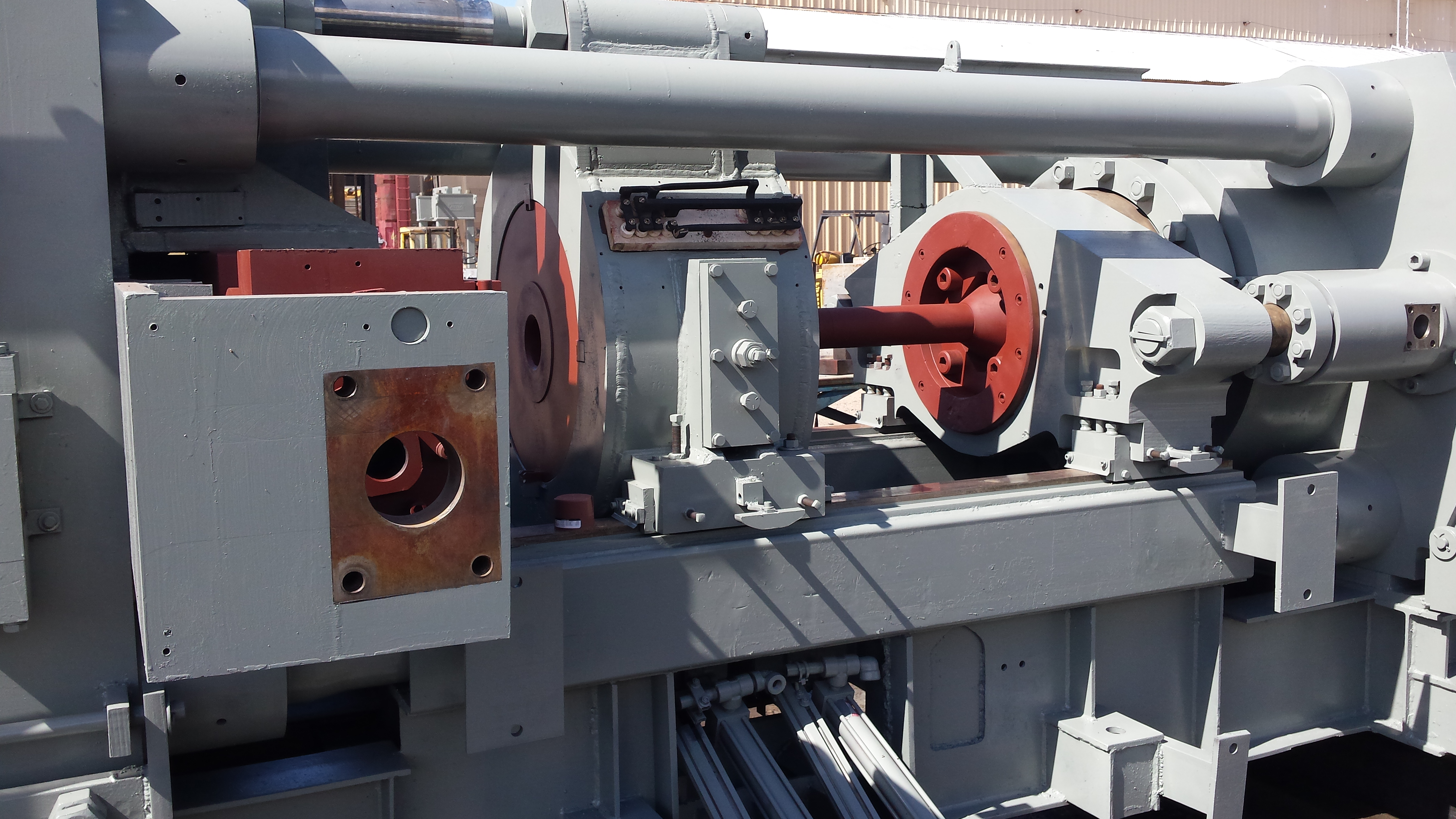 Used 750 Ton Schloemann Hydraulic Extrusion Press