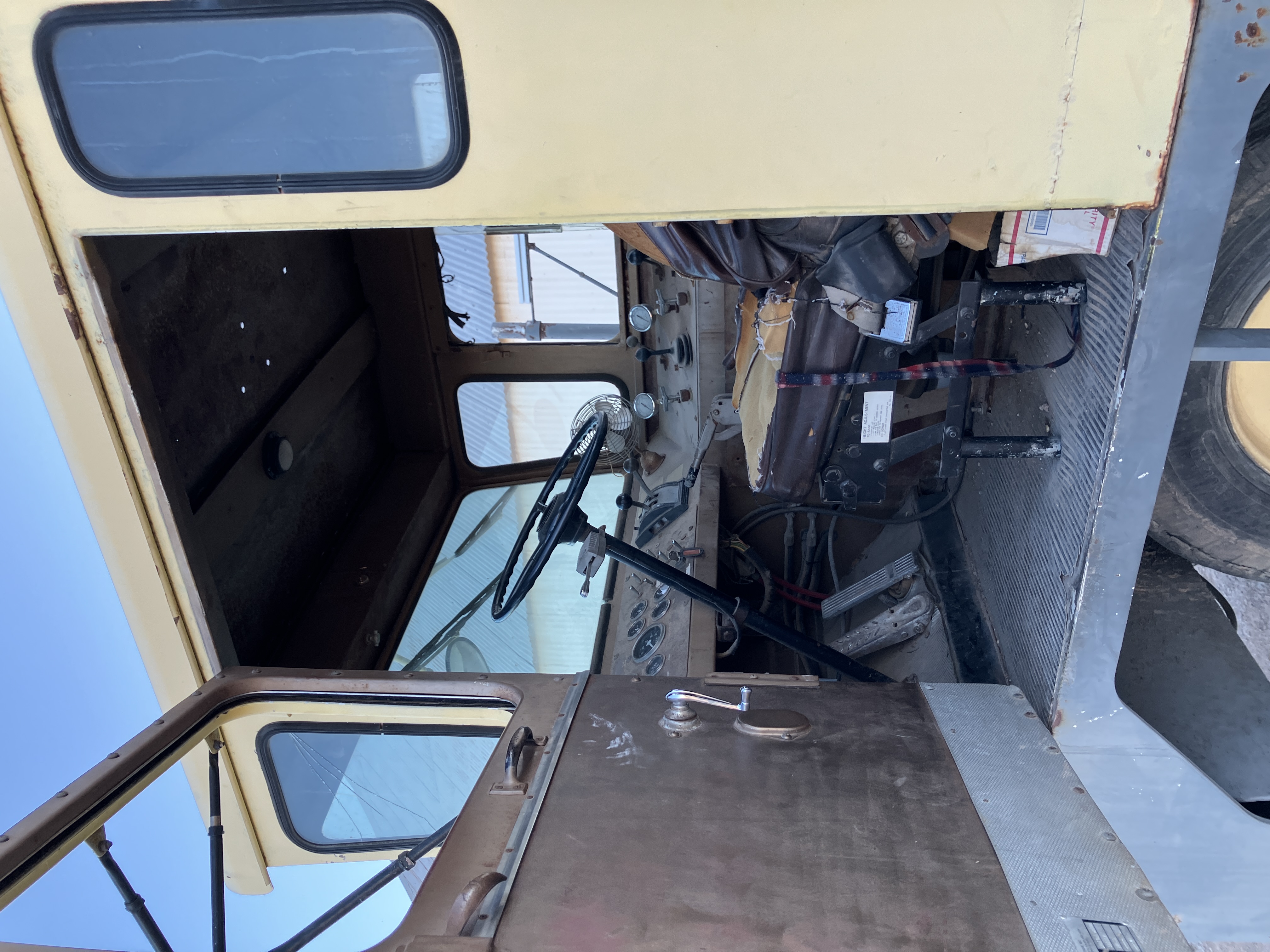 Used Cline Shuttle Wagon Rail Car Mover; 1,300 Ton Capacity; 3208 Cat, #2900