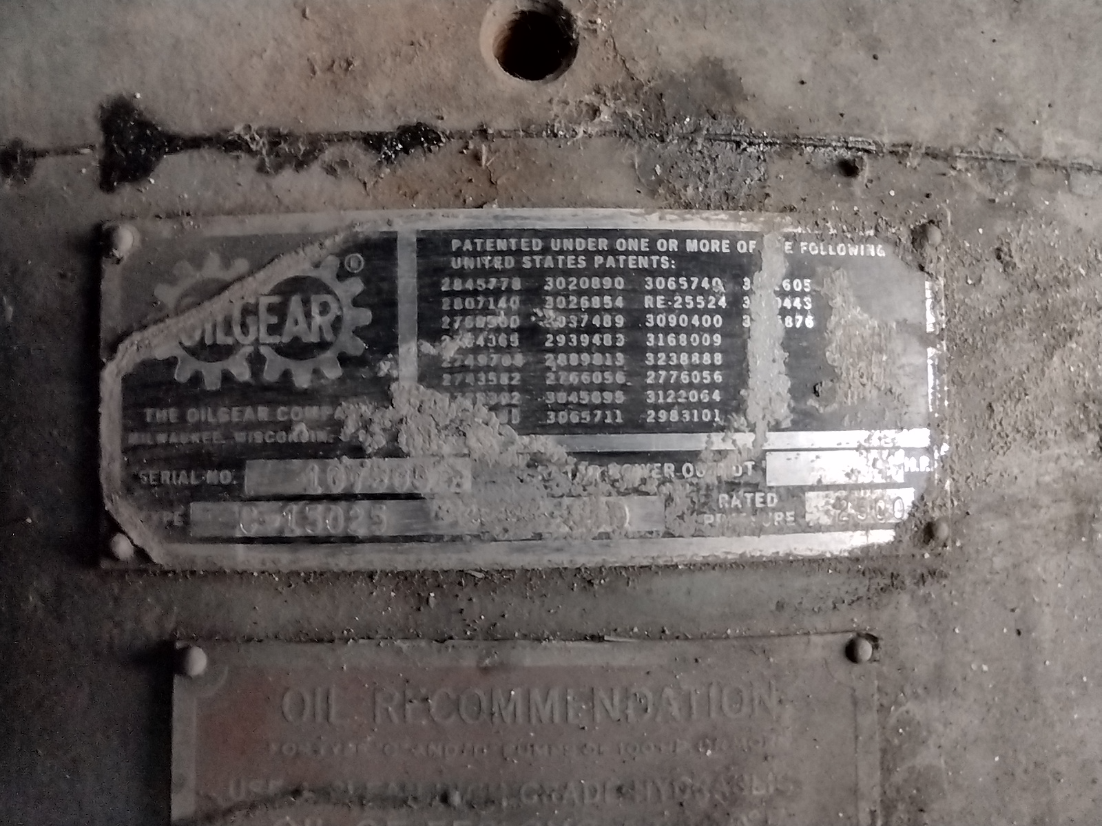 Used *$35,000*  600 Ton Farquhar Straight Side Hydraulic Press; 50" x 50" Bed; 72" Stroke; 144" DLO; High Speed;