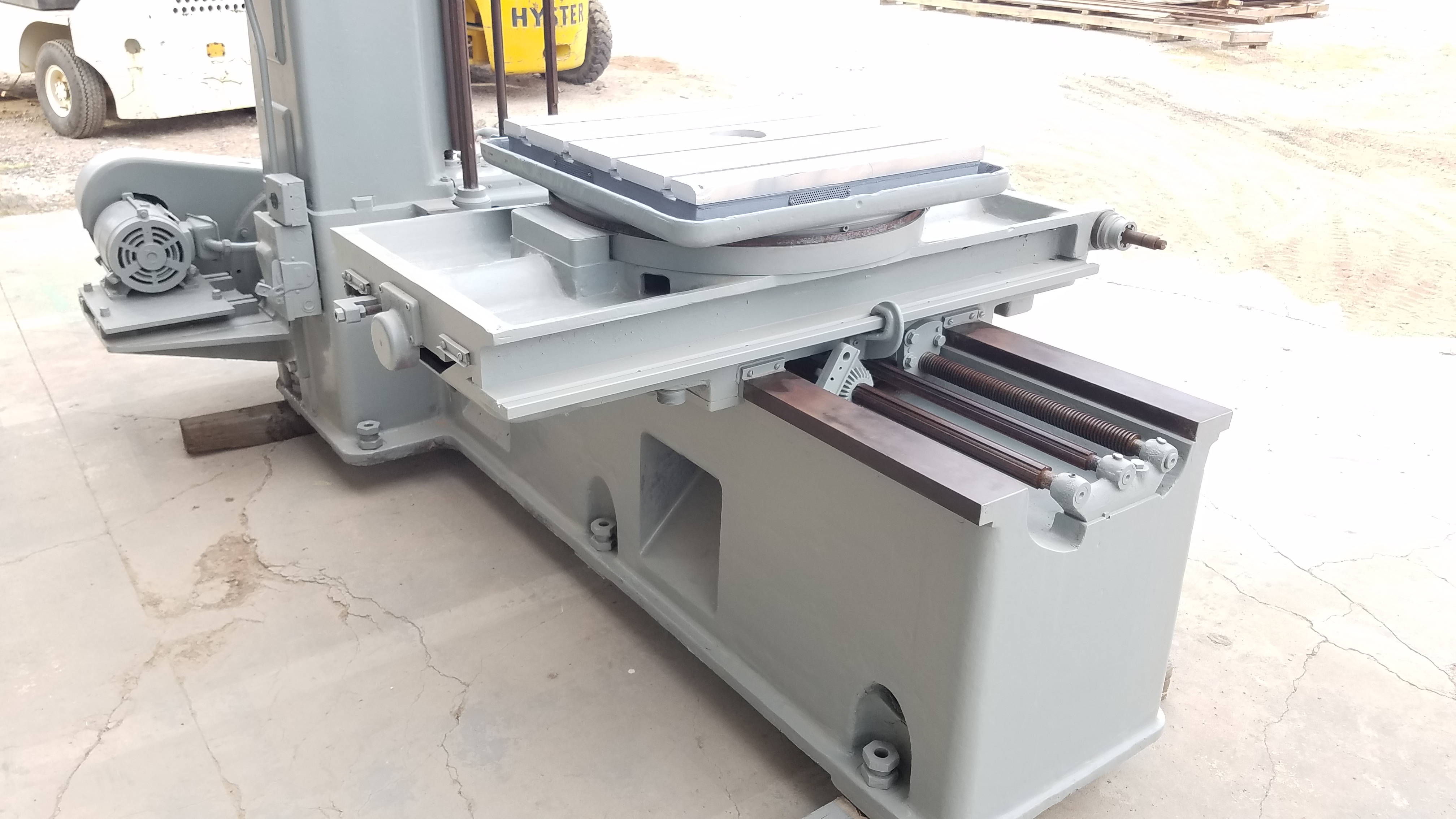 Used Giddings & Lewis Horizontal Boring Mill