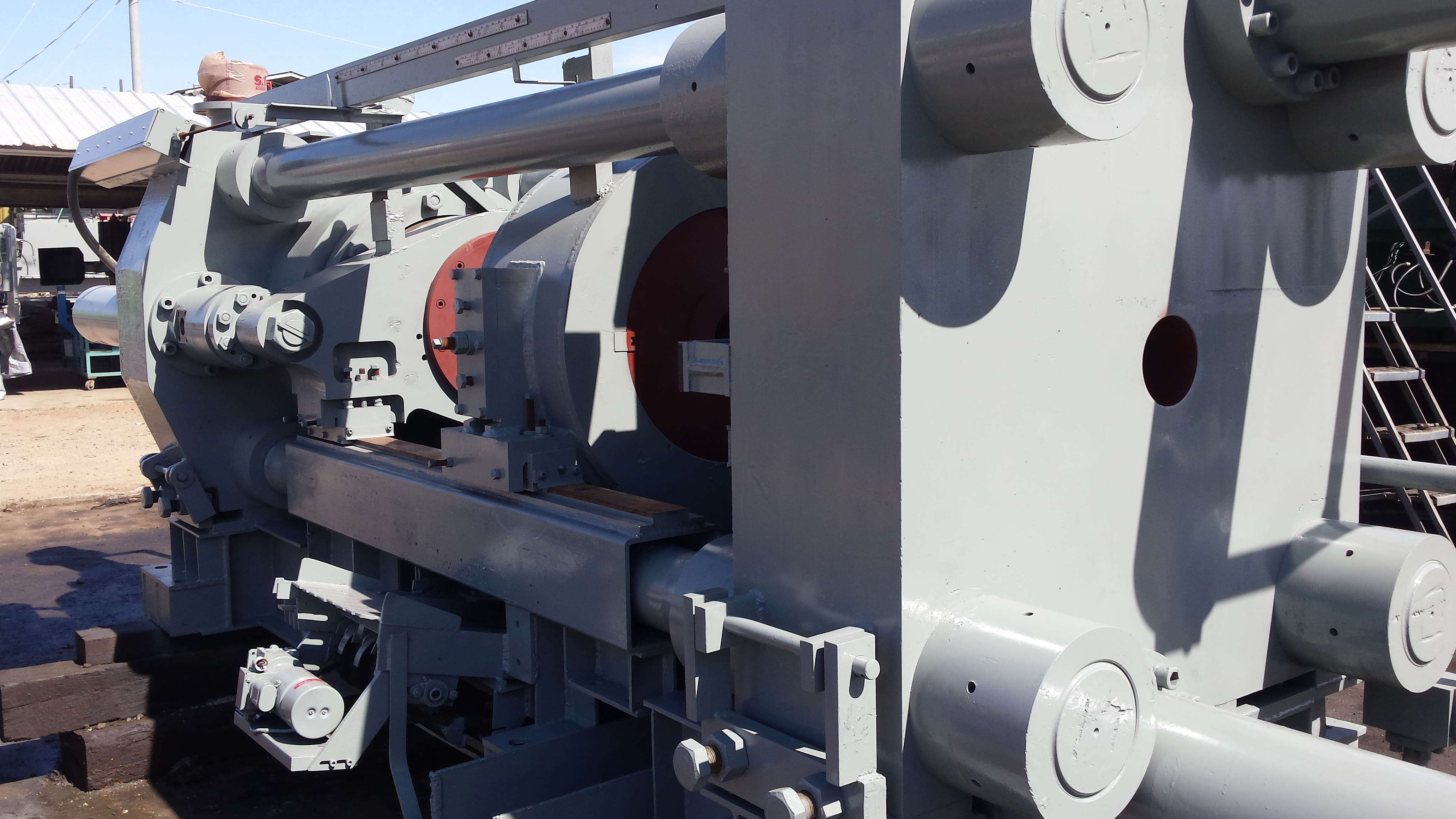 Used 750 Ton Schloemann Hydraulic Extrusion Press