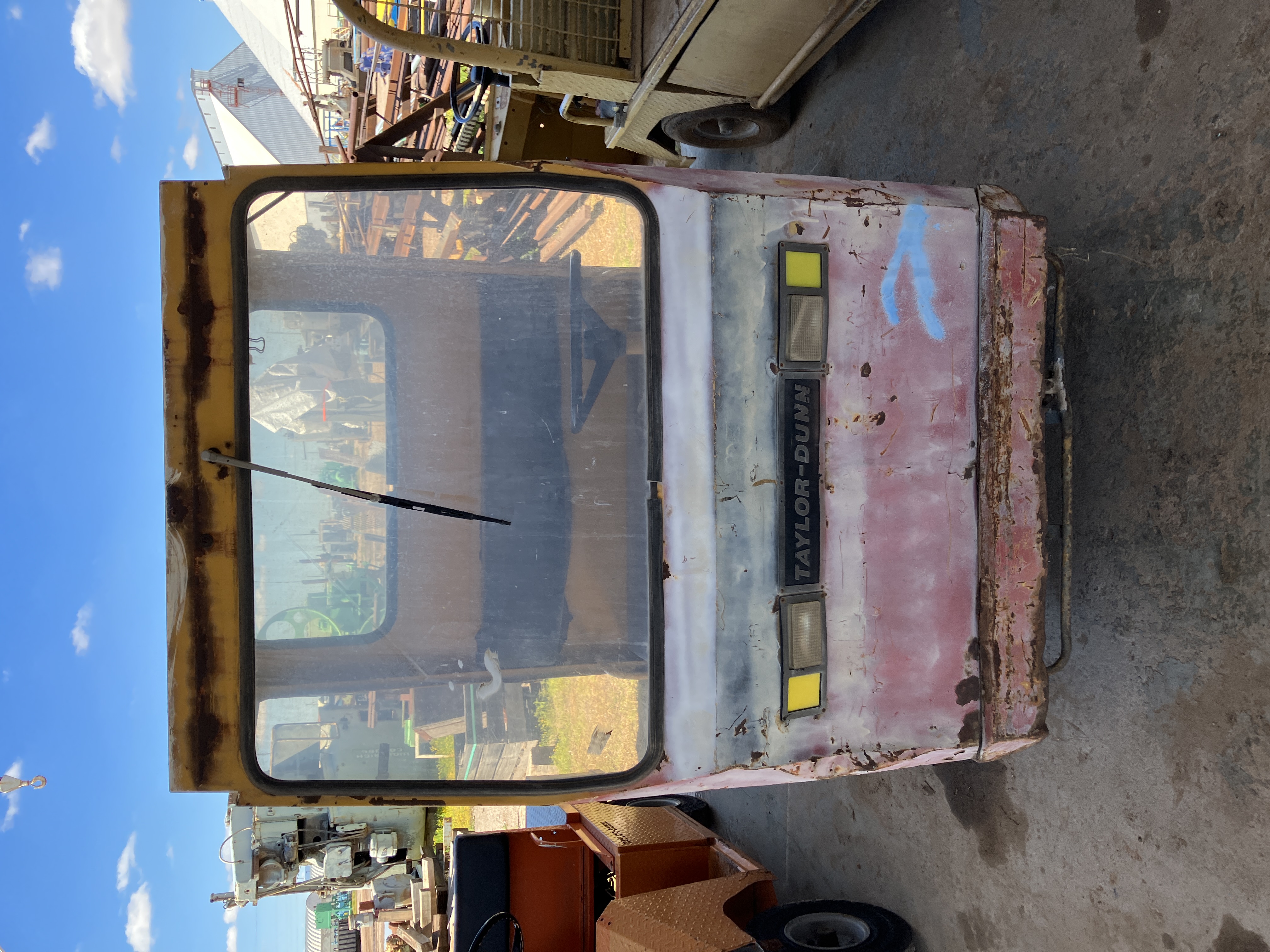 Used Taylor-Dunn 3 Volt Electric Cart #4250