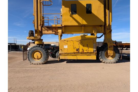 Used MARATHON LETOURNEAU ST-100 LETRO-PORT 50TON CAP. W/ SPREADER; APPROX. DIMS: 50'W X 29' DEEP #4273