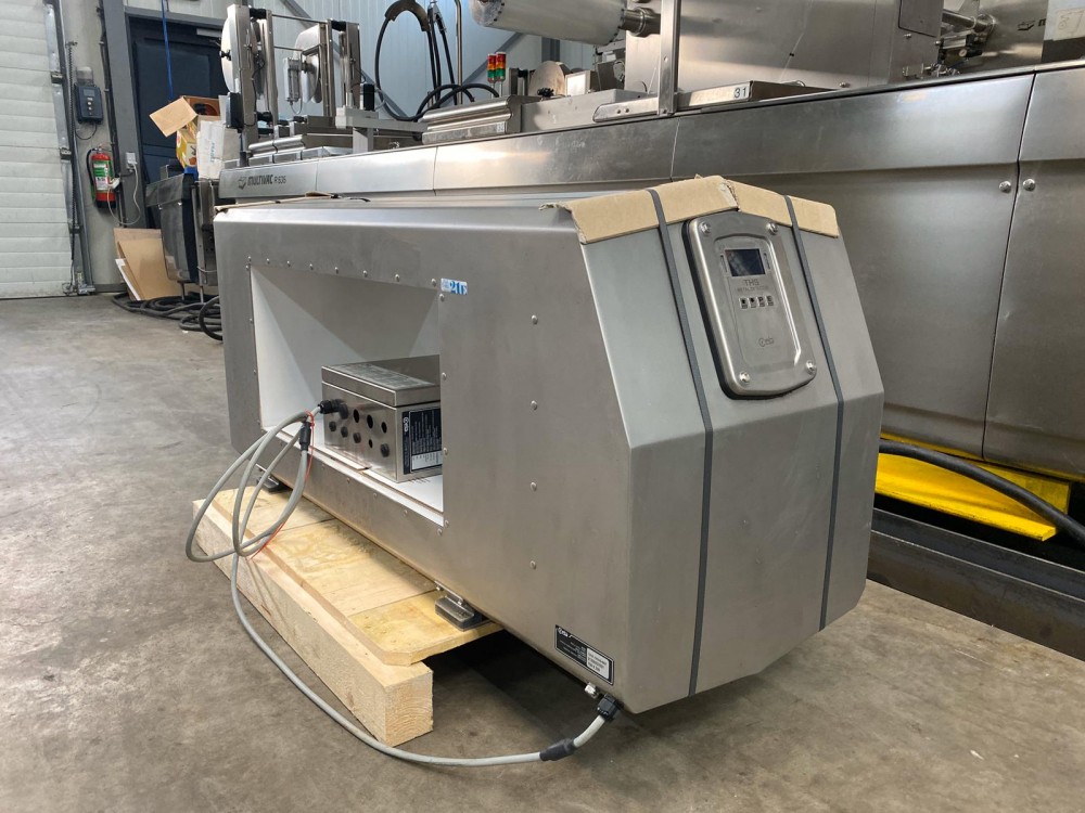 Used Ceia THS-21e metaldetector