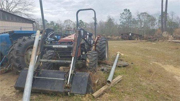 Used 2005 MASSEY-FERGUSON 451