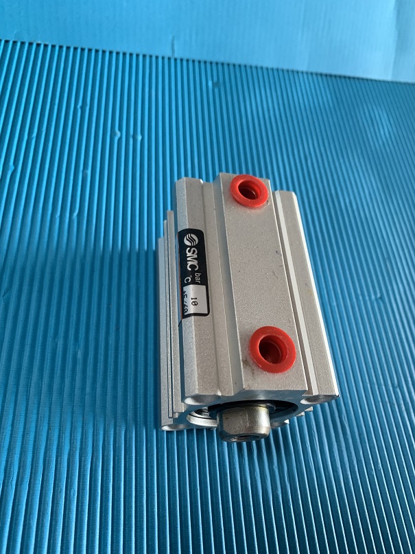 Used SMC Compact Air Cylinder ECDQ2B32-40D