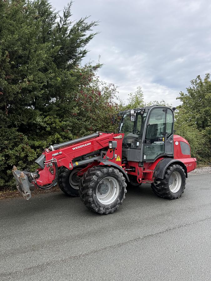 Used Weidemann 5080T