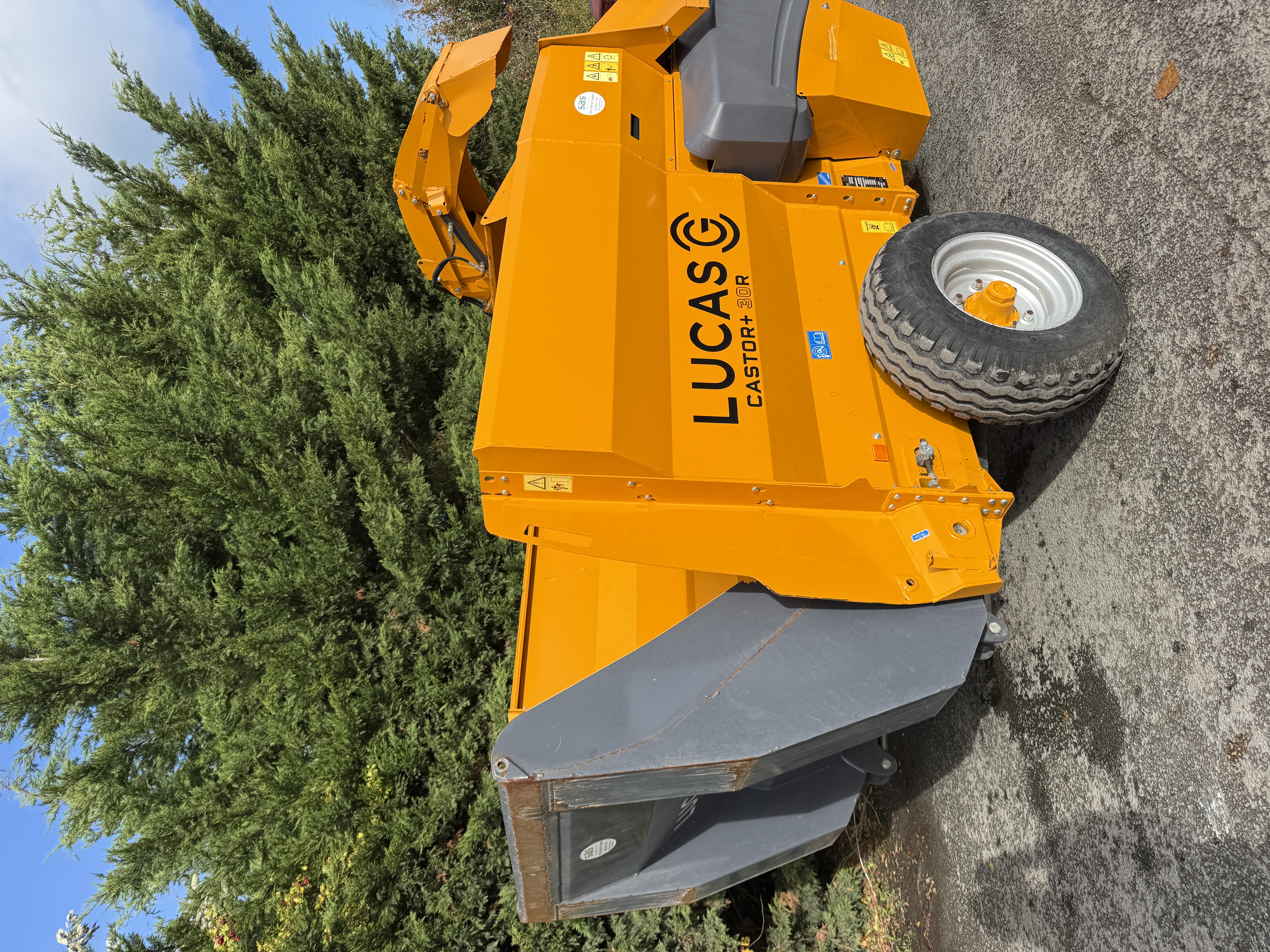Used Lucas G Castor 30R 