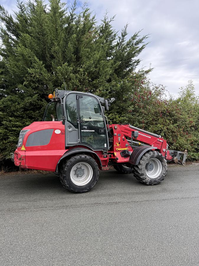Used Weidemann 5080T