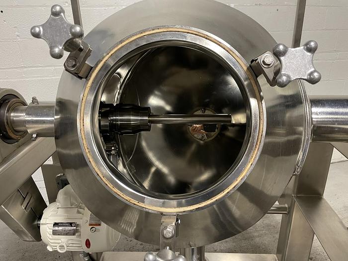 Used 3 CU. FT. GEMCO SLANT CONE BLENDER WITH INTENSIFIER BAR - S/S - 85 LBS/CU. FT.