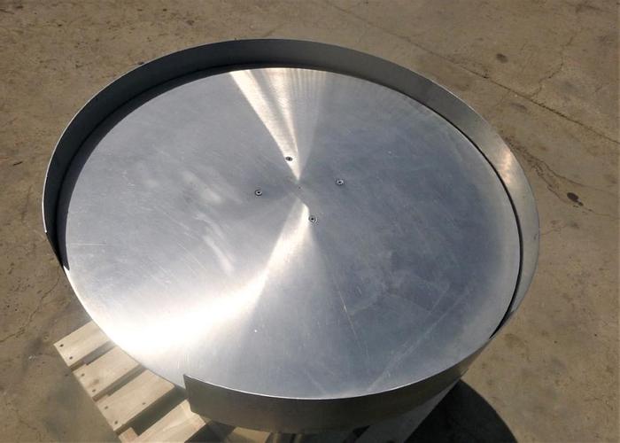 Used Table, Accumulation, 31" Dia, S/st, A #S743862