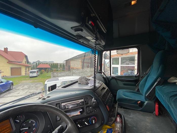 Gebruikt 2004 DAF XF 430, manual gear , hyraulic !